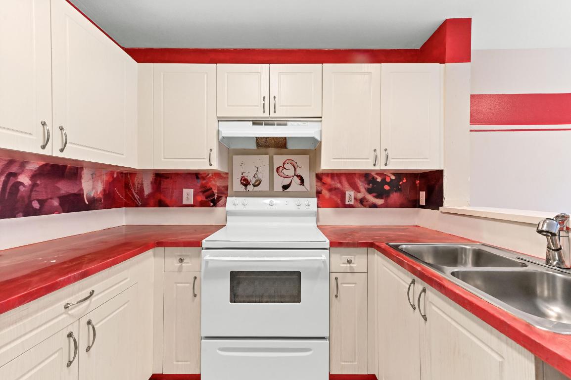 4791 Via Palm Lakes 1706