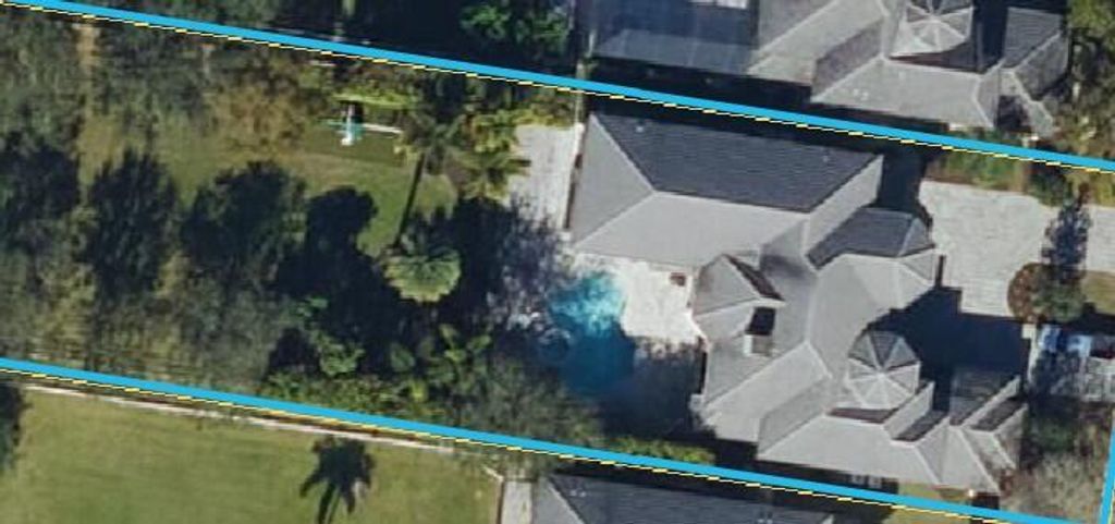 Photo of 8979 Three Rail Drive, Boynton Beach, FL 33472 (MLS # R11117113)