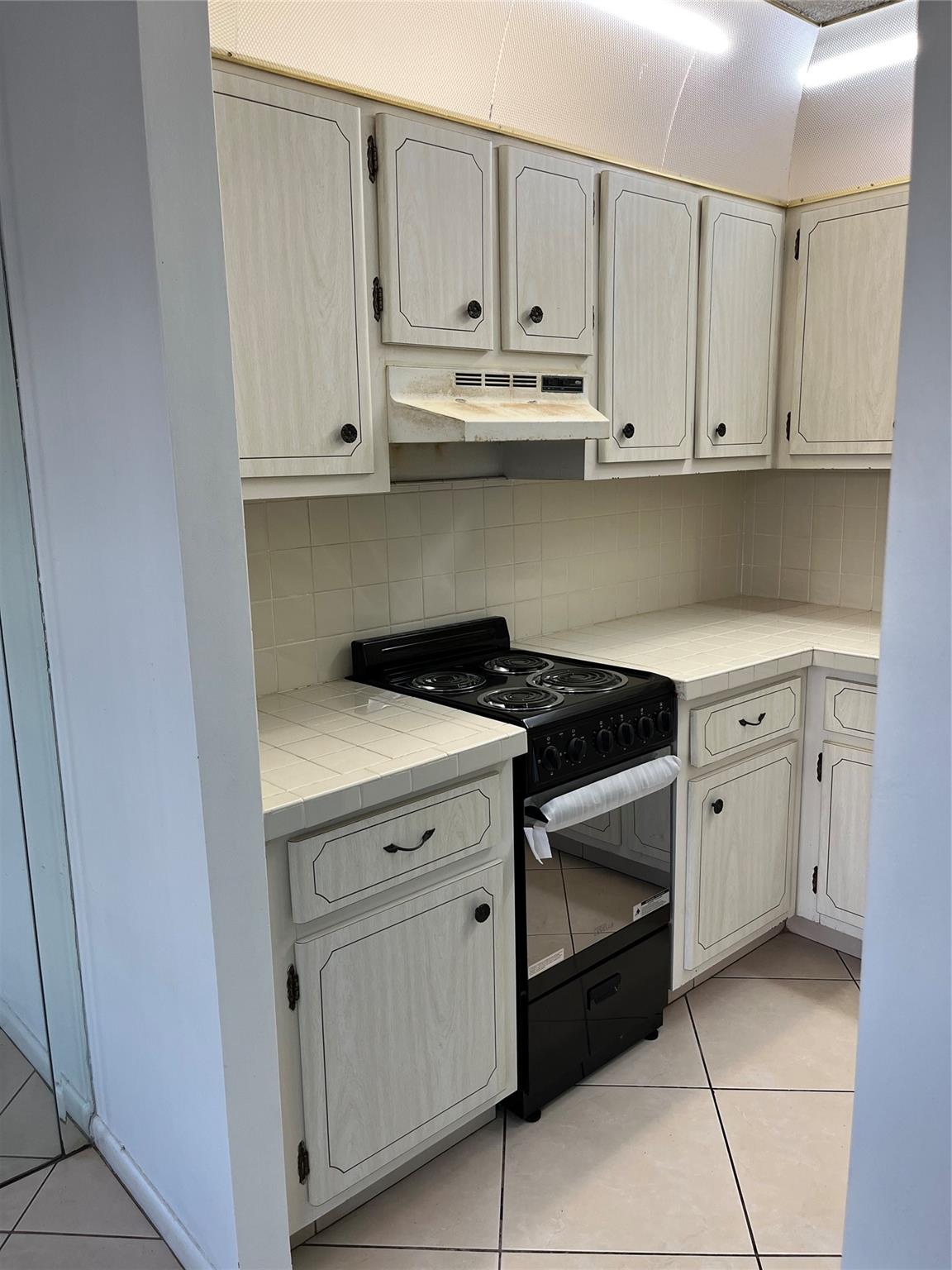Ronola Apts Condo - Residential Lease