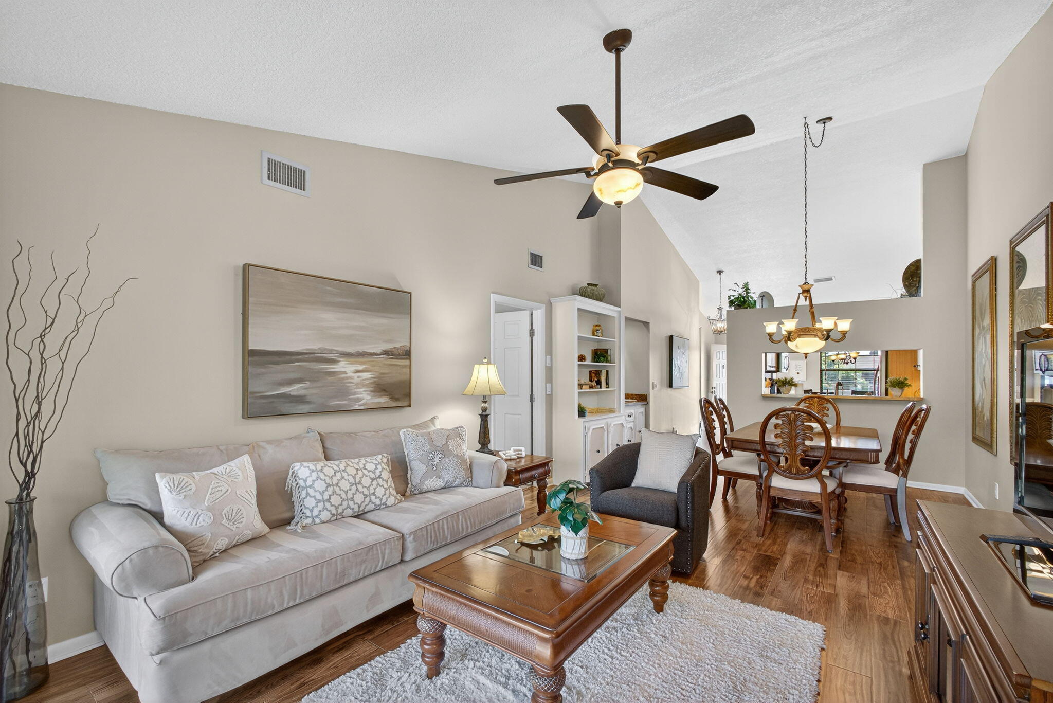 PINE CREST CONDO - Residential Lease