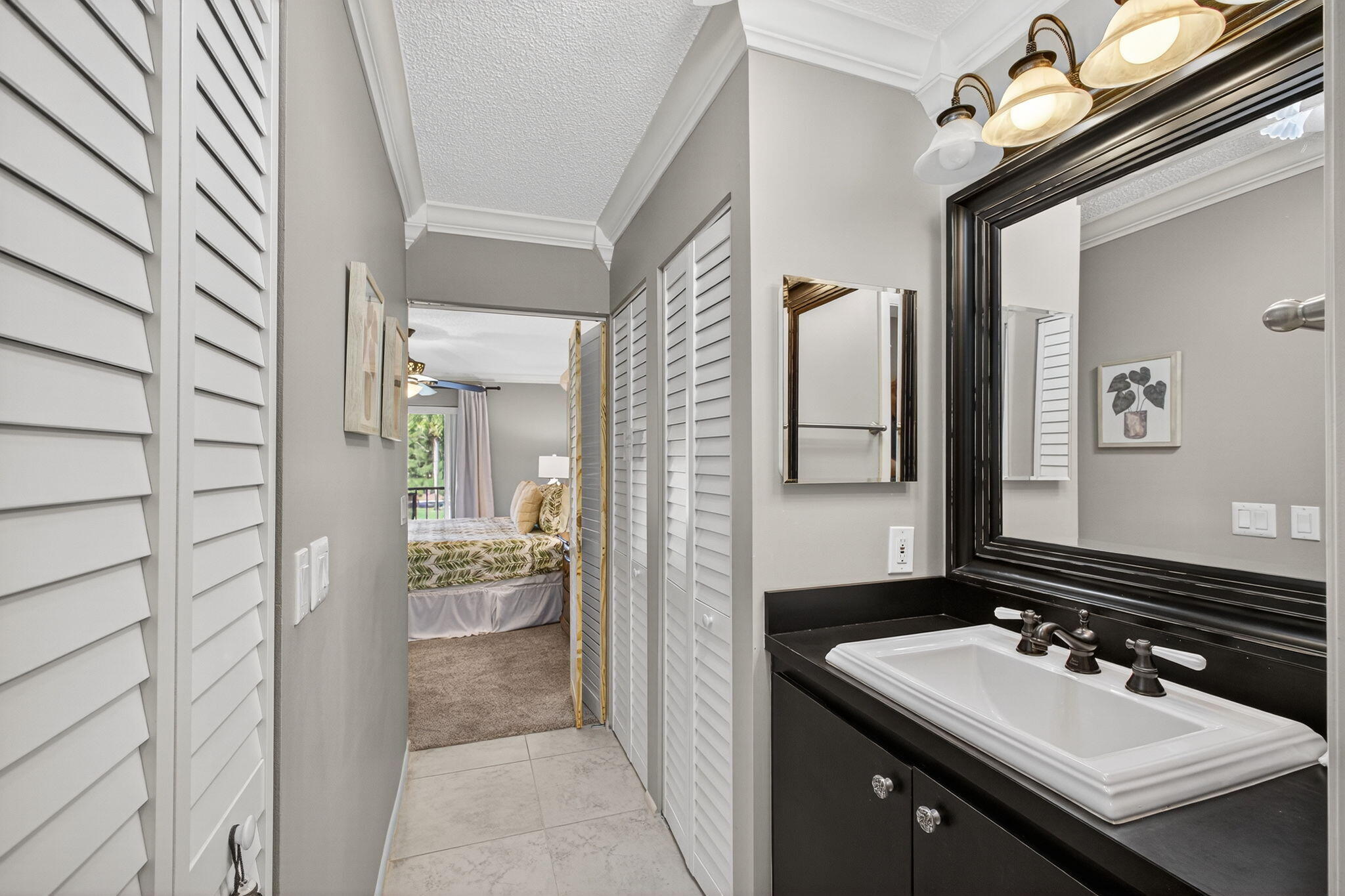 PINE CREST CONDO - Residential Lease