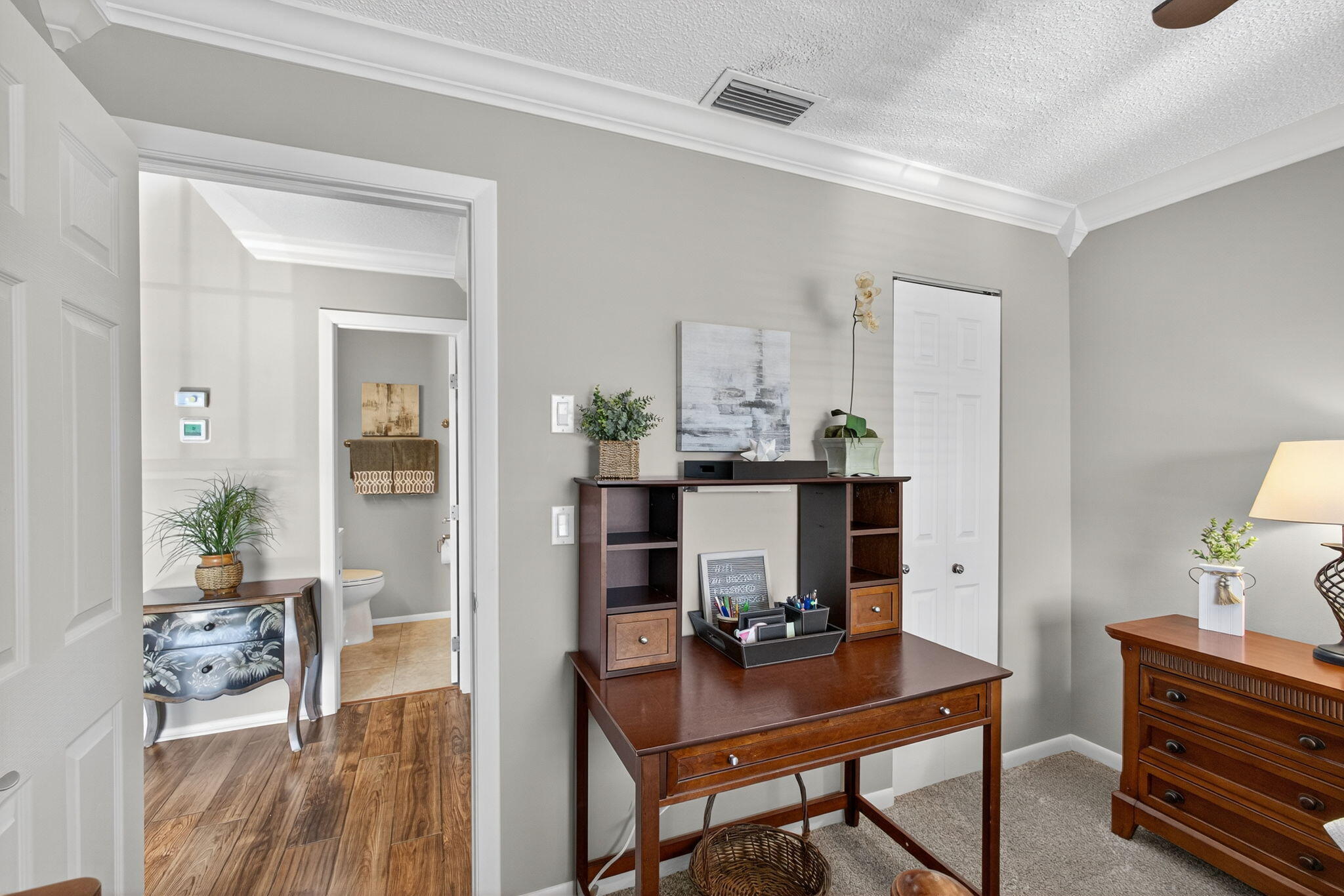 PINE CREST CONDO - Residential Lease