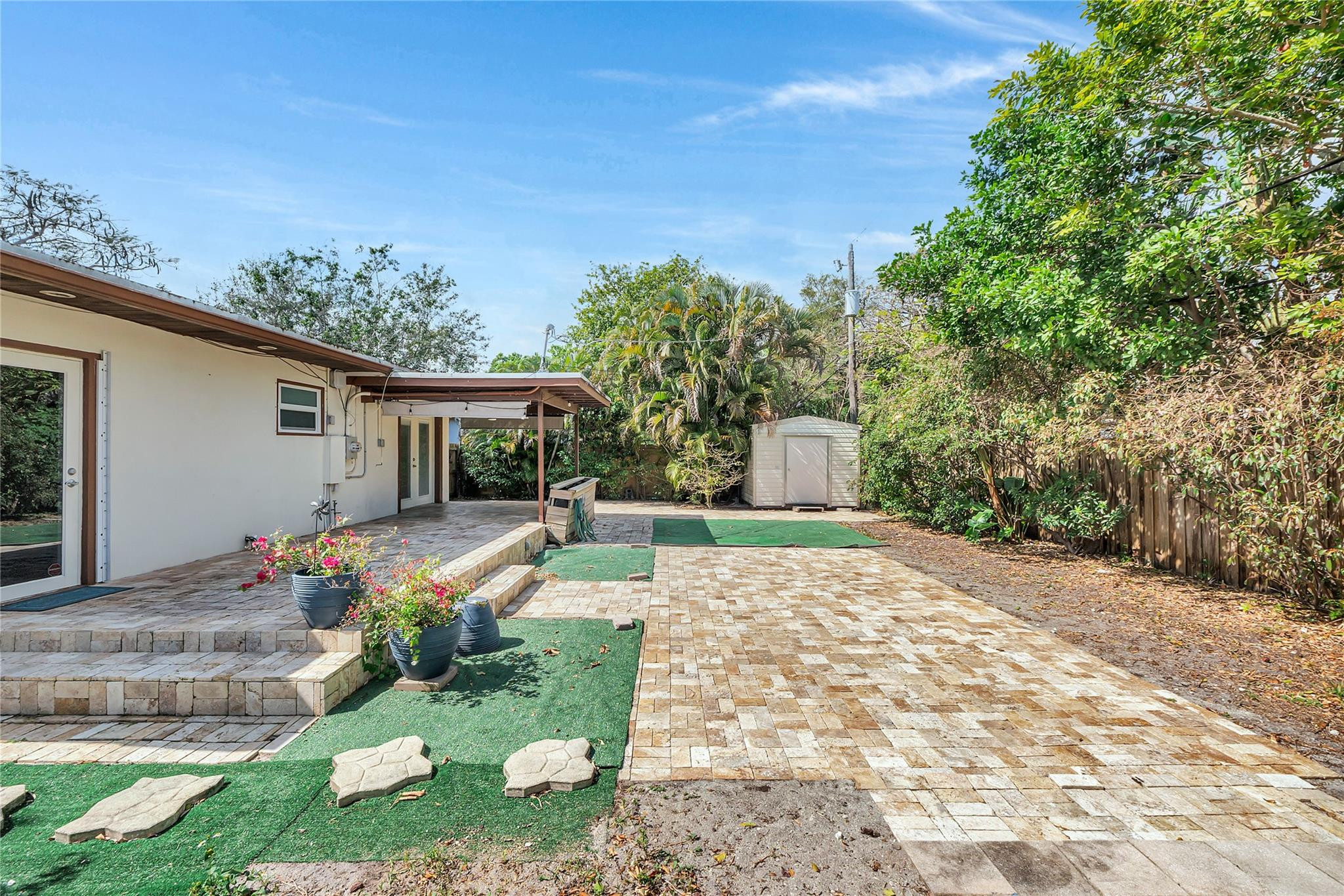 Sherwood Forest 30-28 B - Residential