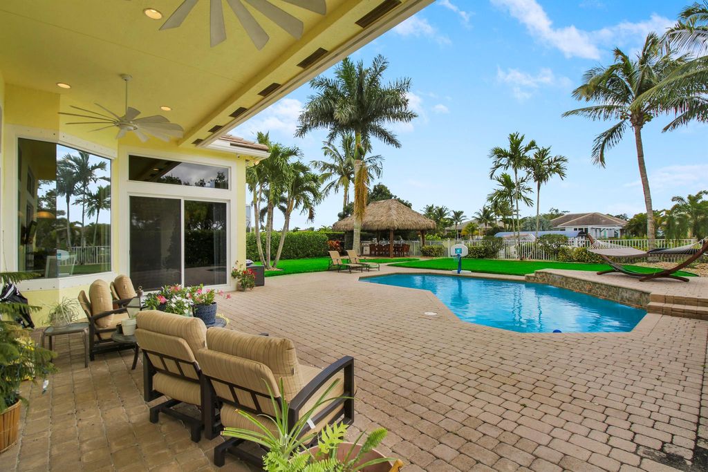 Photo of 660 SW Yacht Basin Way, Stuart, FL 34997 (MLS # R11142760)