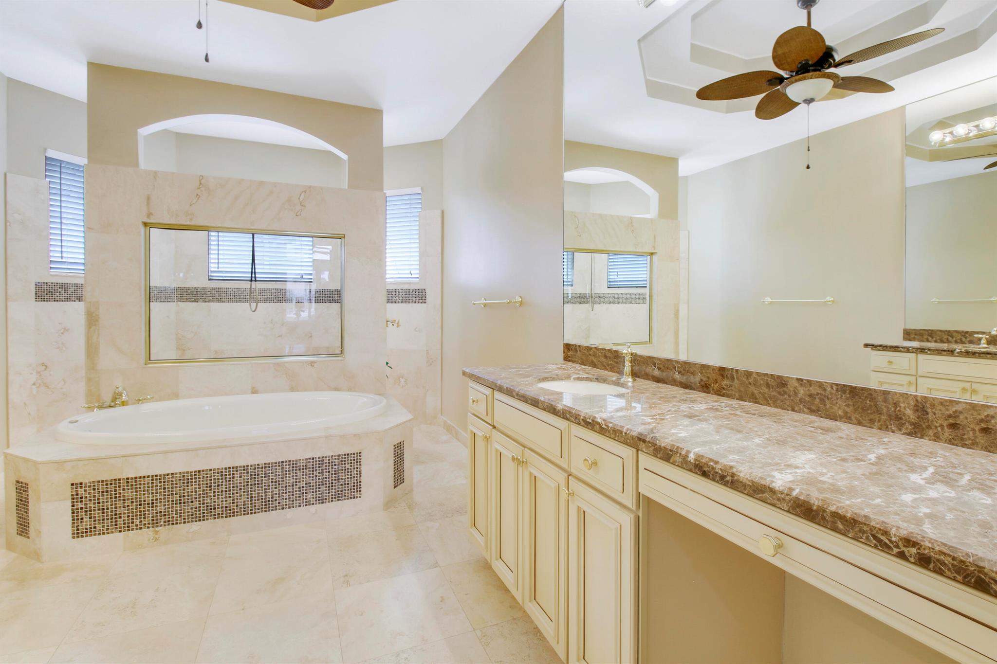 LOST RIVER COVE - Residential