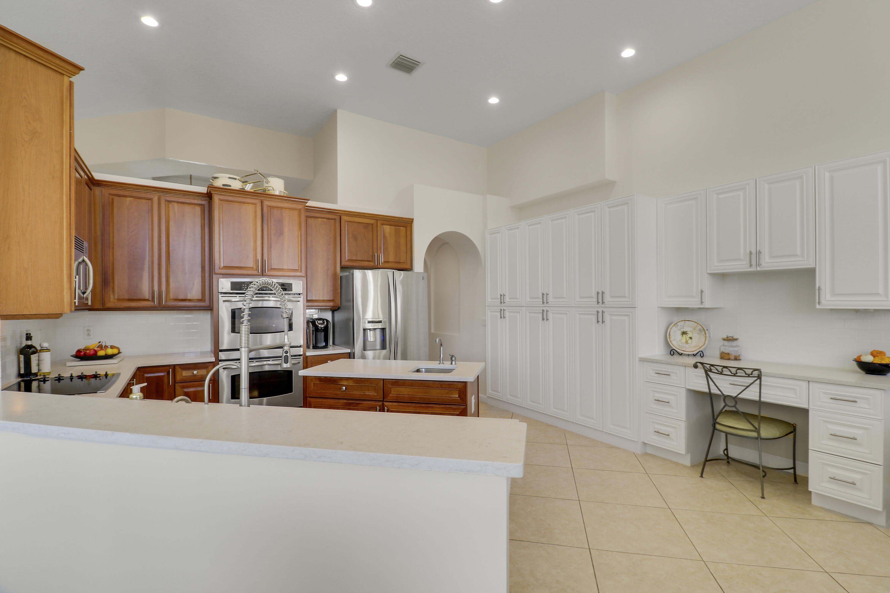 LOST RIVER COVE - Residential