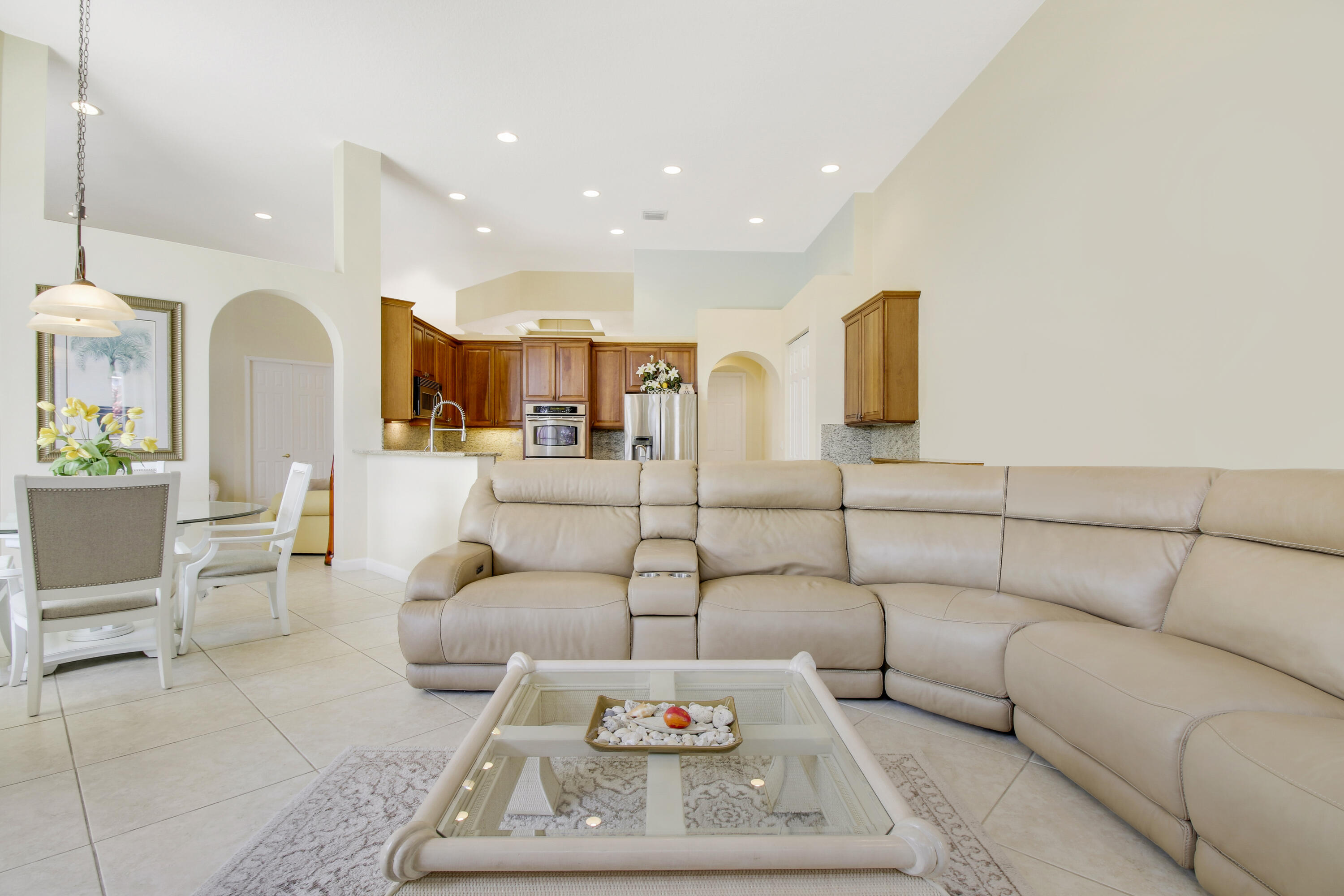 LOST RIVER COVE - Residential