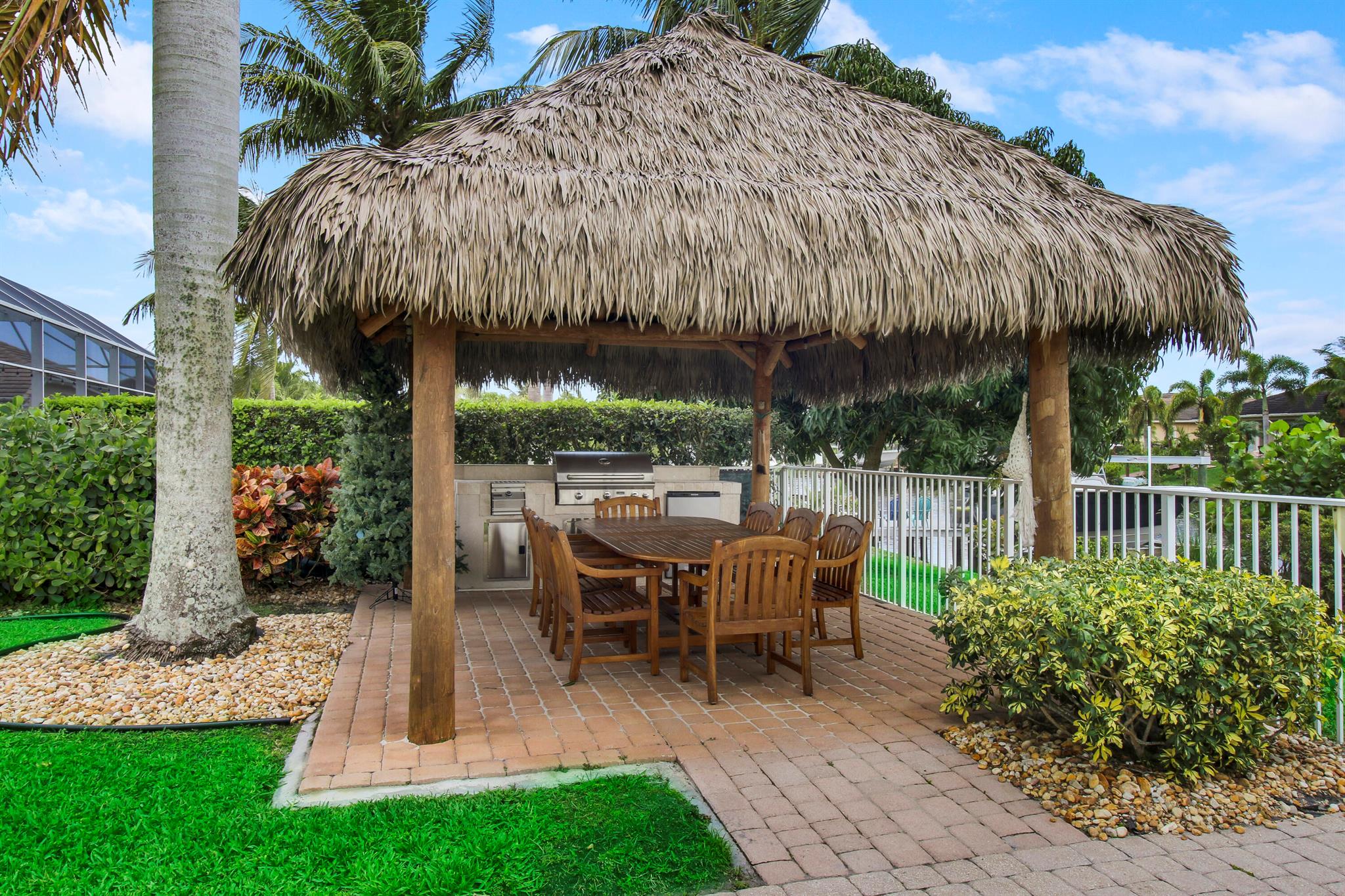 LOST RIVER COVE - Residential