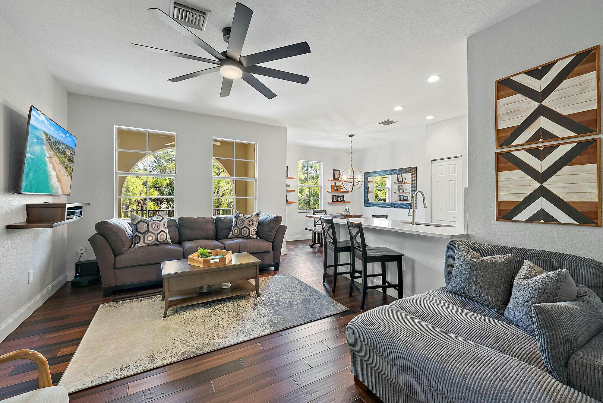 115 Seagrape Drive 203