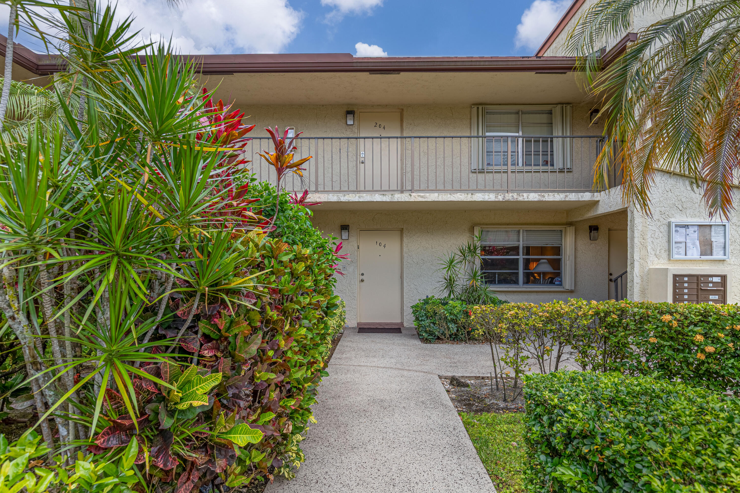 CYPRESS AT WOODMONT - Residential