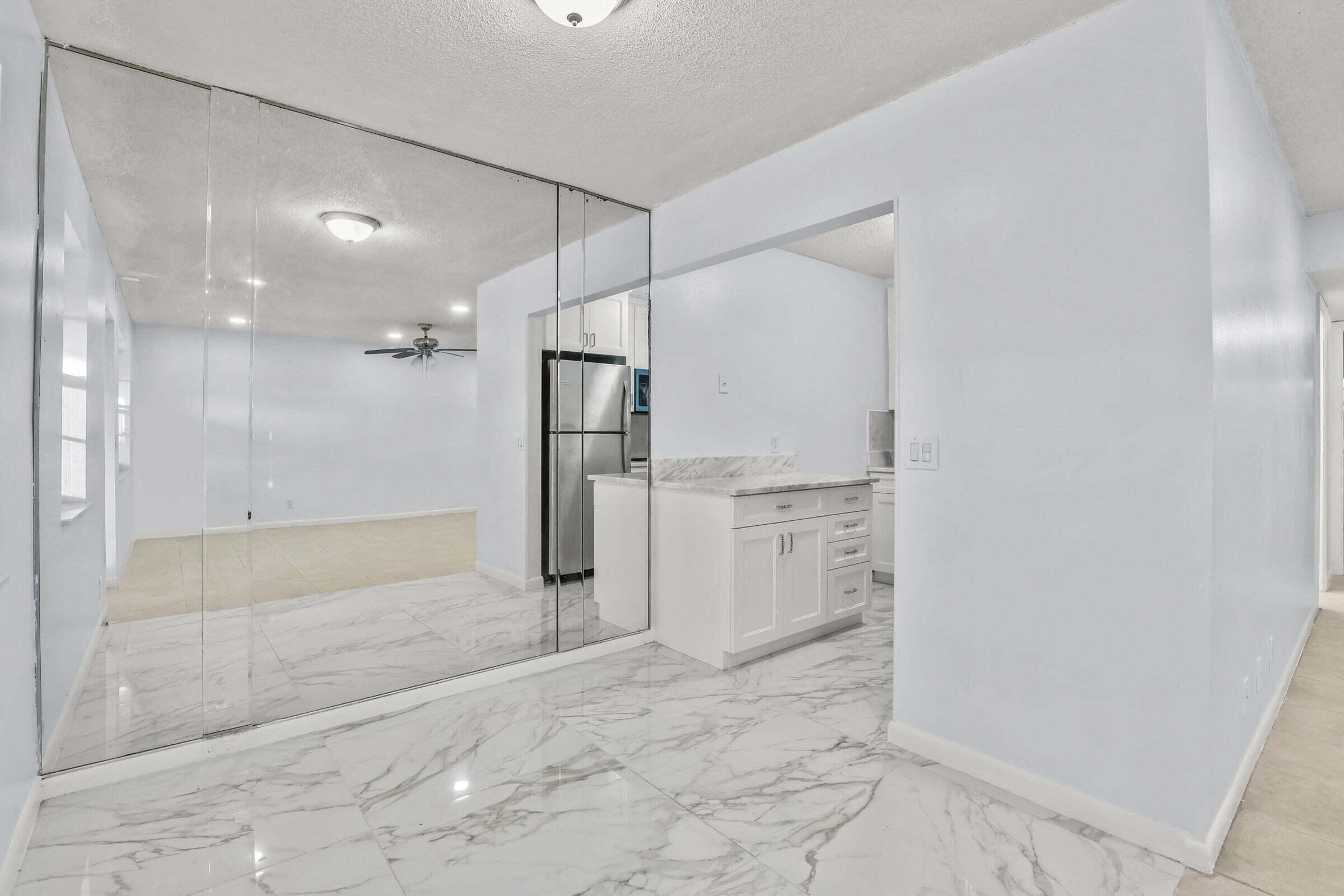 HASTINGS CONDOS - Residential