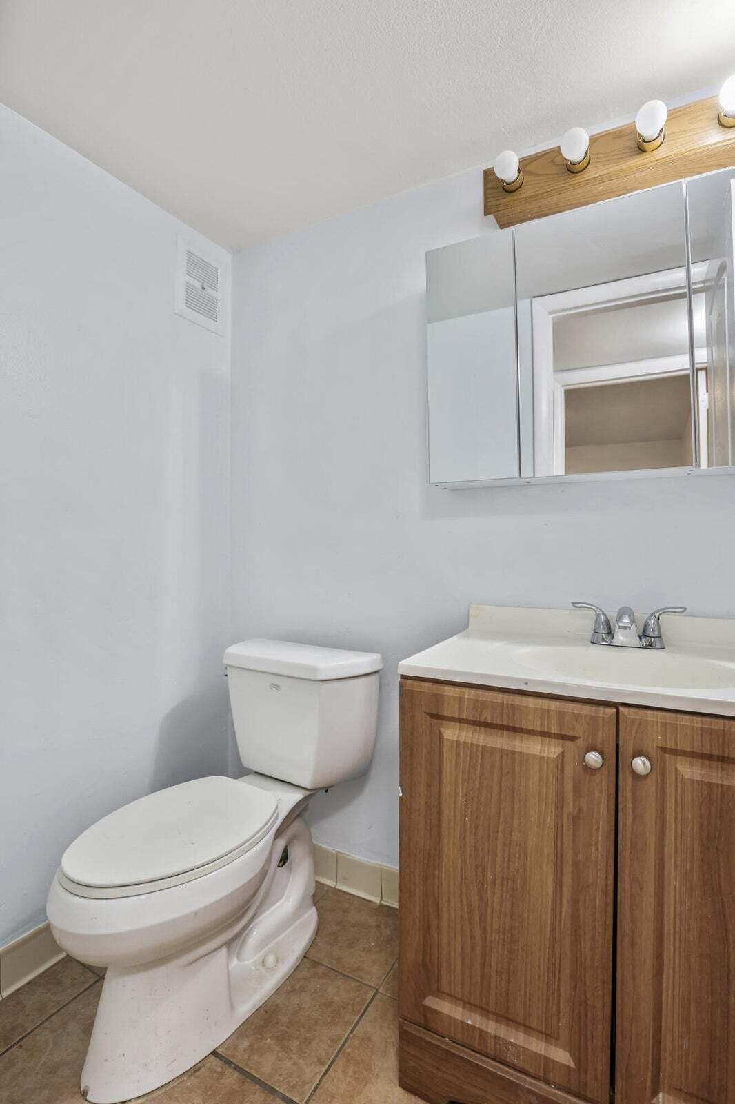 HASTINGS CONDOS - Residential