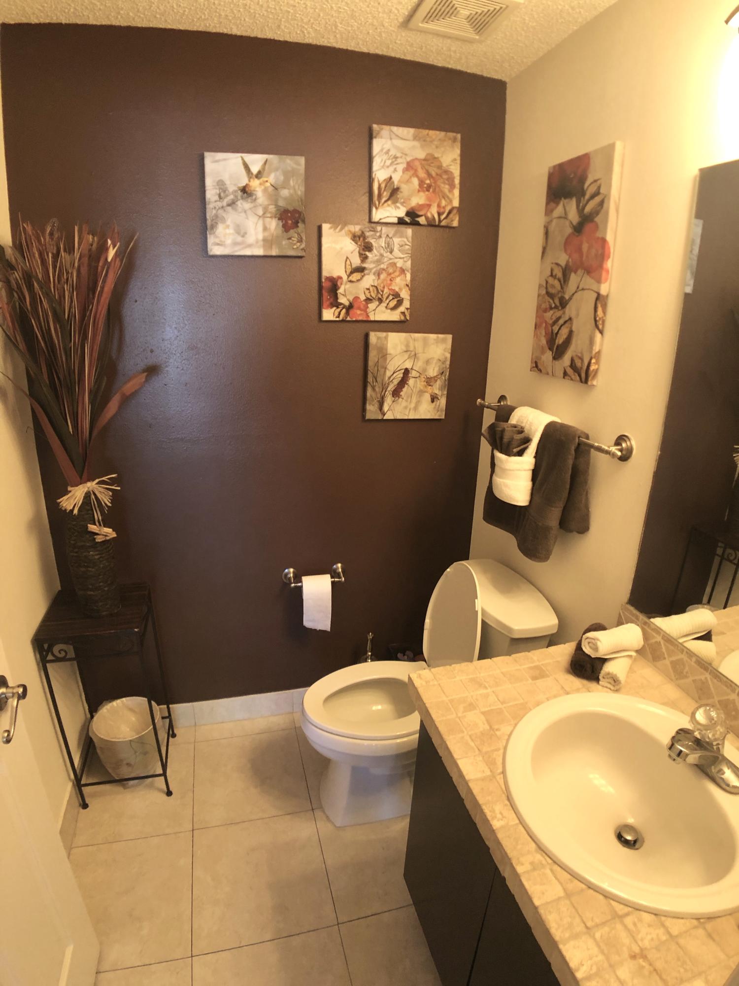 HOLIDAY SPRINGS EAST - Residential