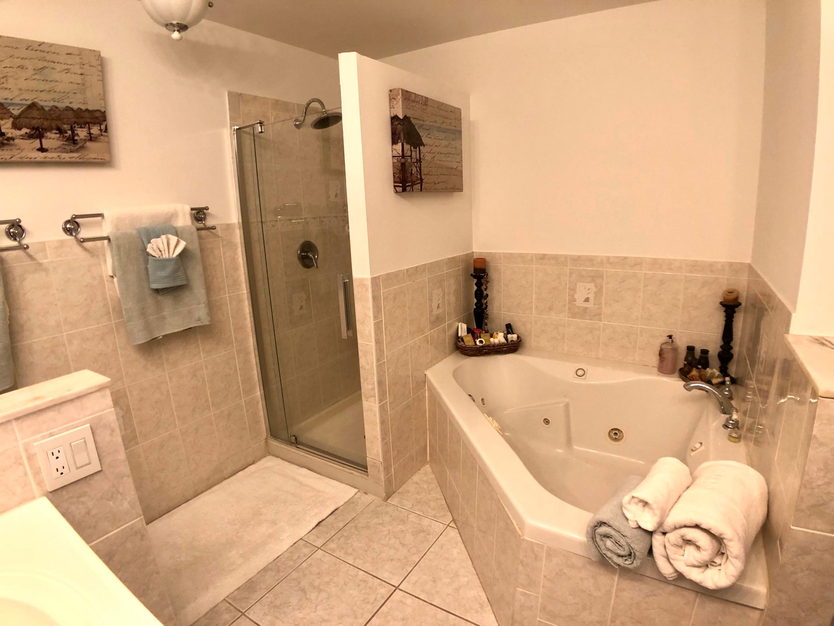 HOLIDAY SPRINGS EAST - Residential