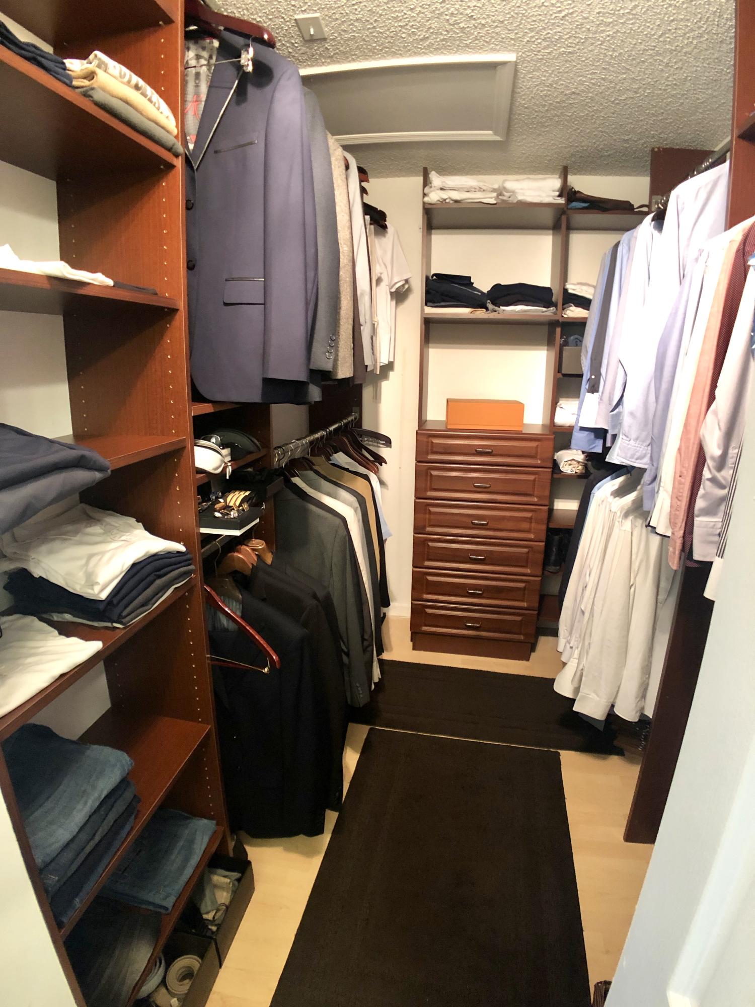 HOLIDAY SPRINGS EAST - Residential