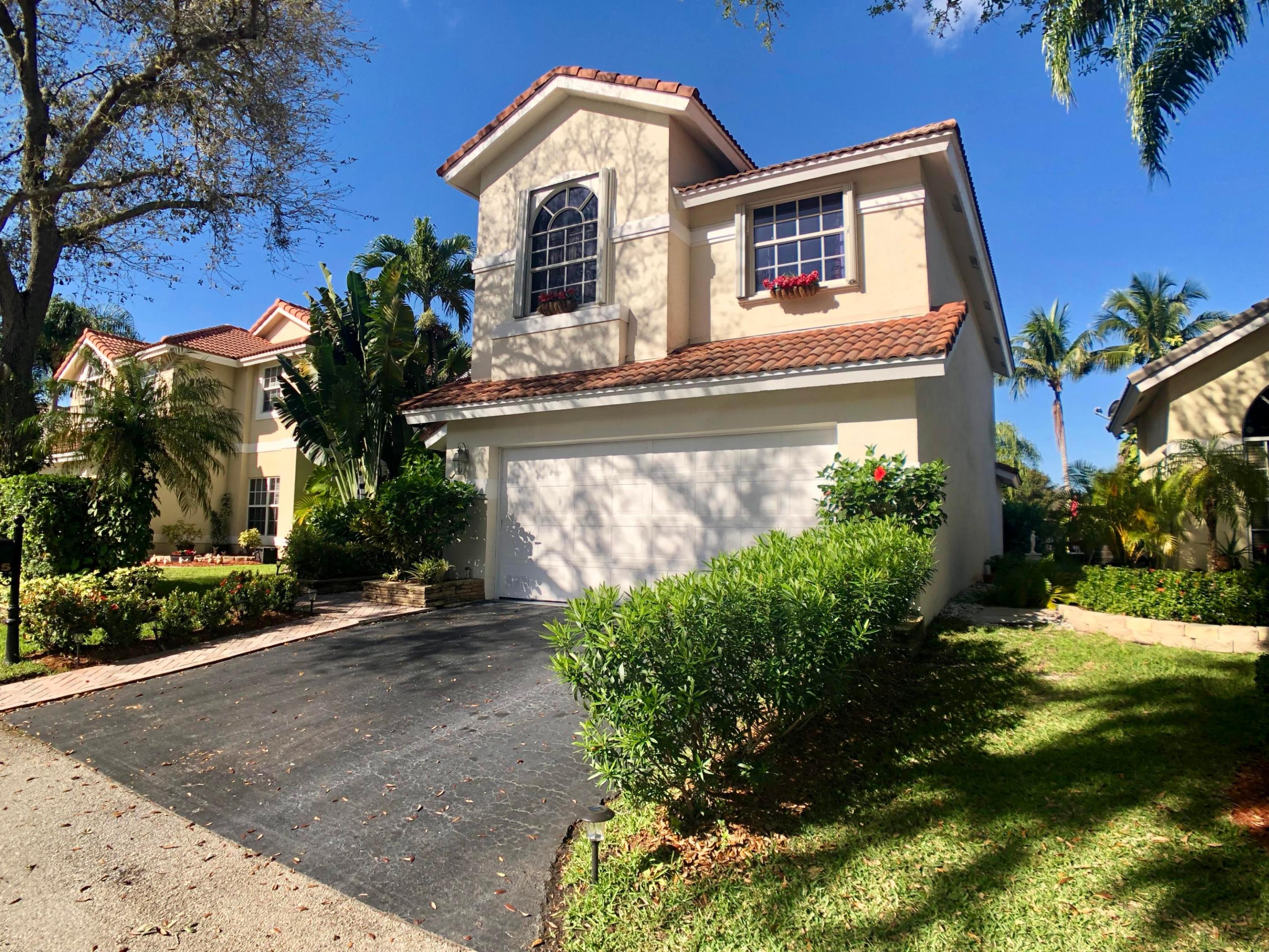 HOLIDAY SPRINGS EAST - Residential