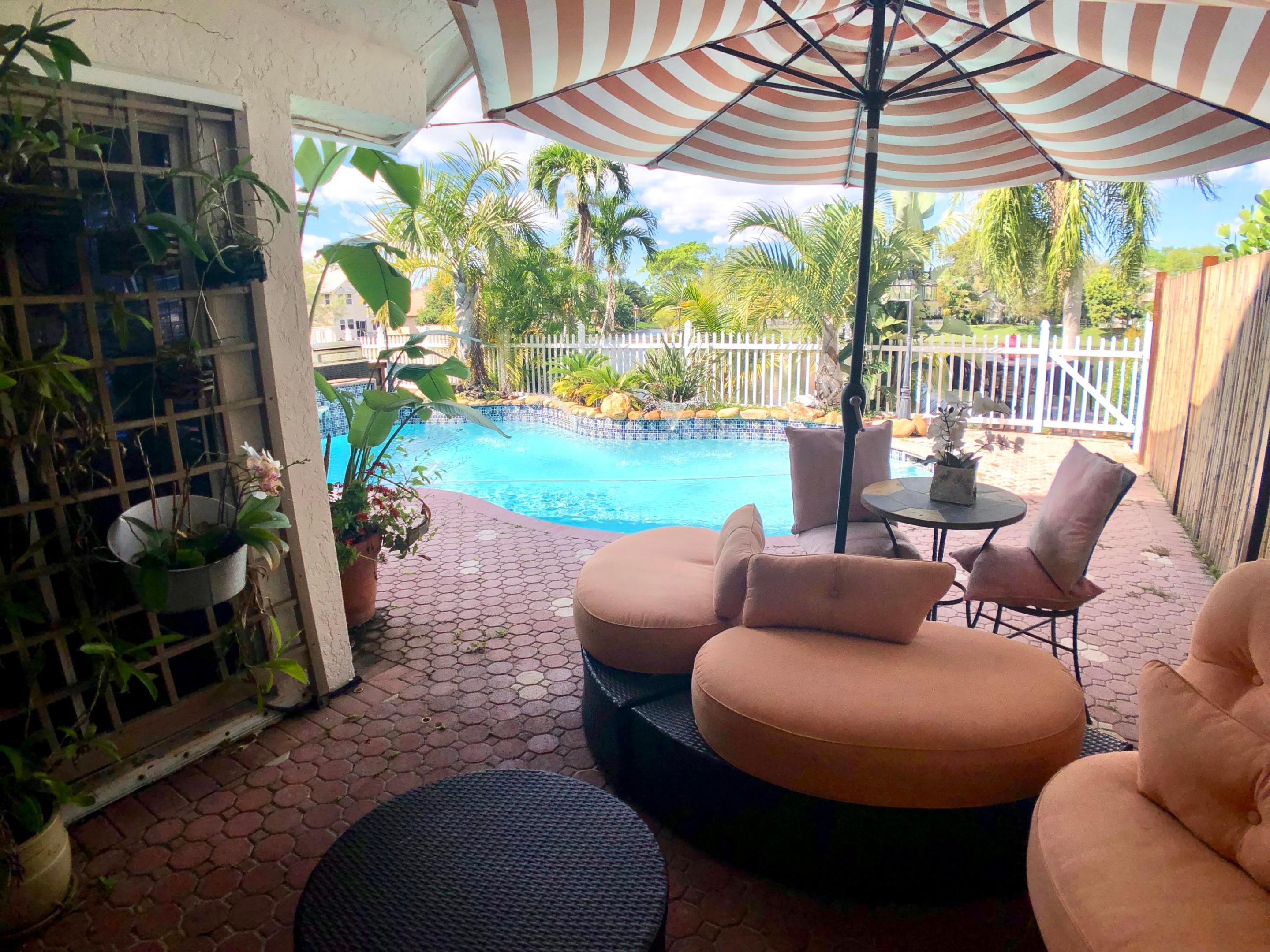 HOLIDAY SPRINGS EAST - Residential