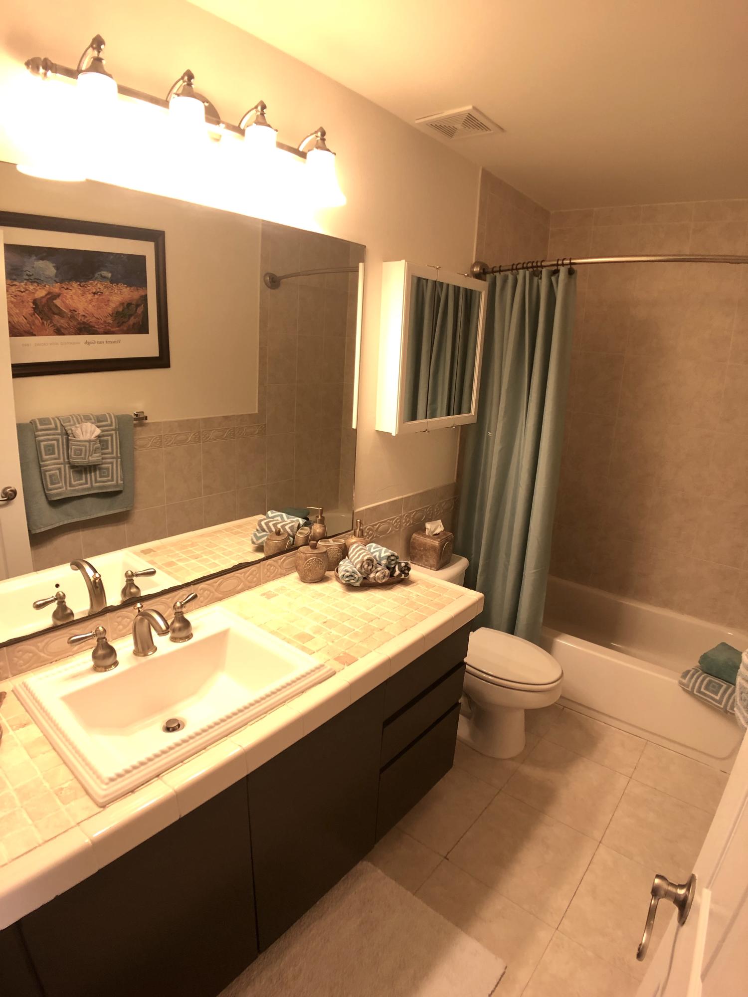 HOLIDAY SPRINGS EAST - Residential