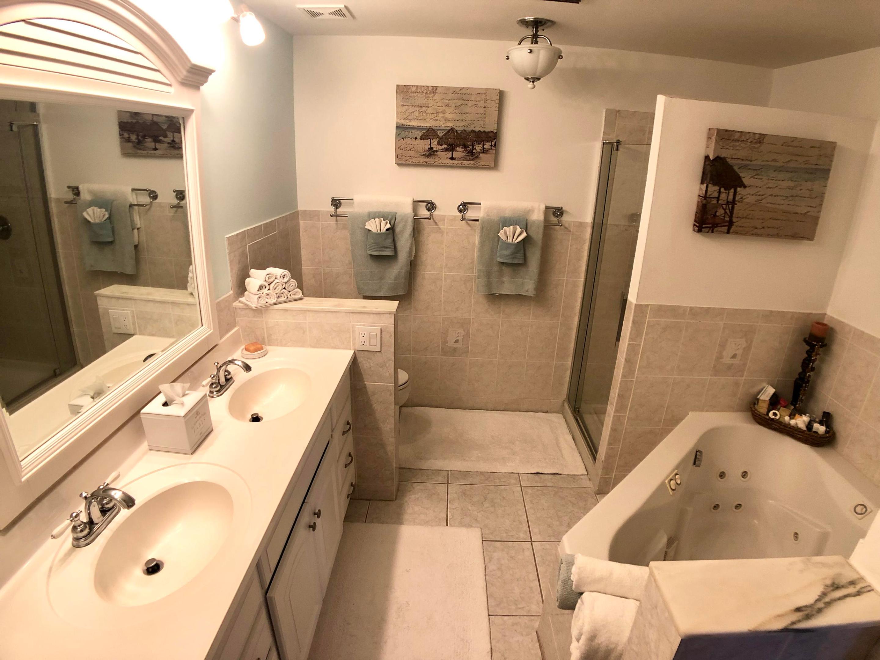 HOLIDAY SPRINGS EAST - Residential