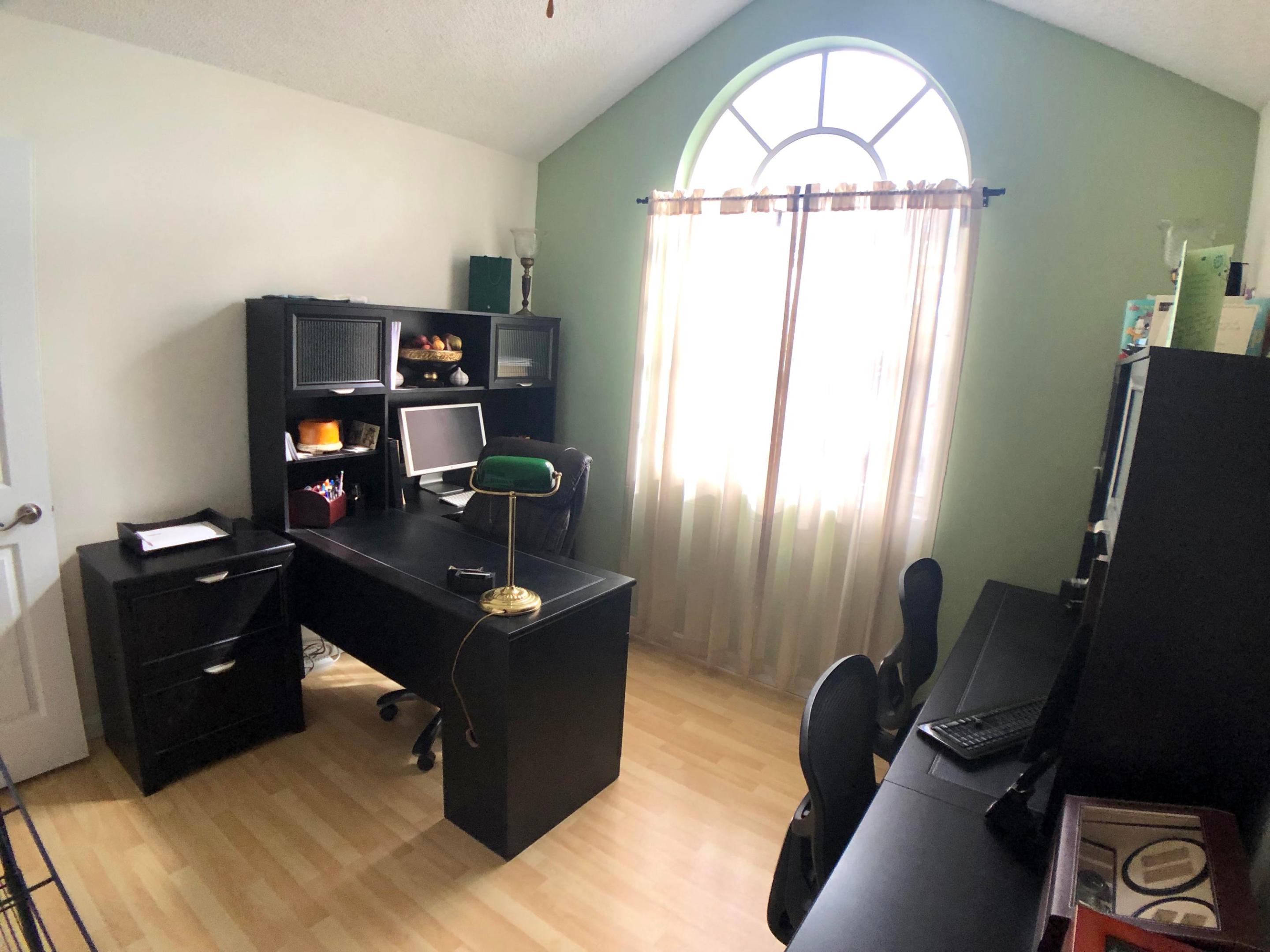 HOLIDAY SPRINGS EAST - Residential