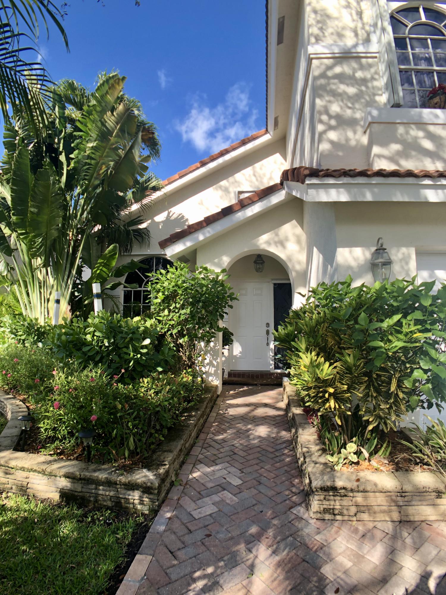 HOLIDAY SPRINGS EAST - Residential