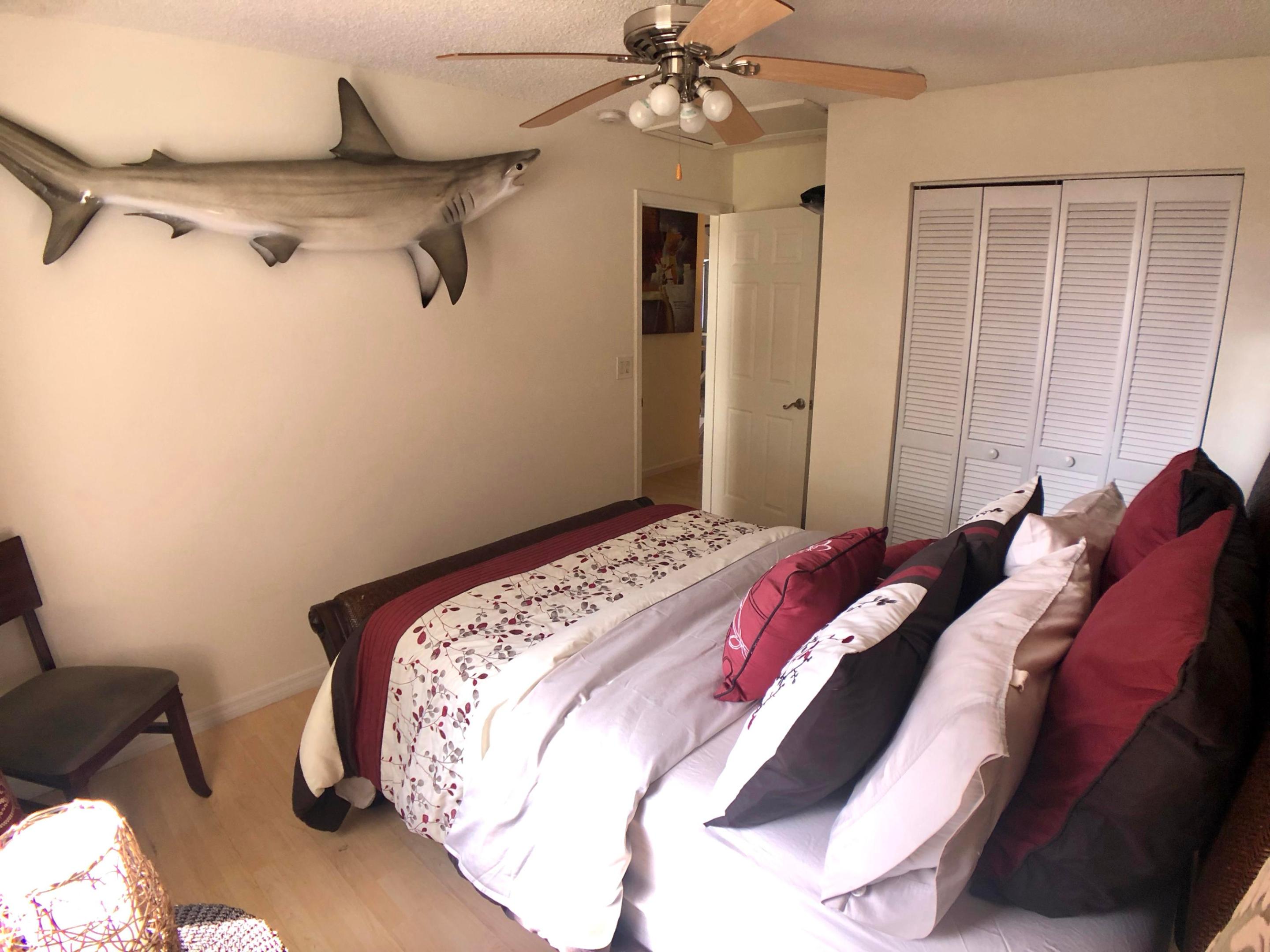 HOLIDAY SPRINGS EAST - Residential