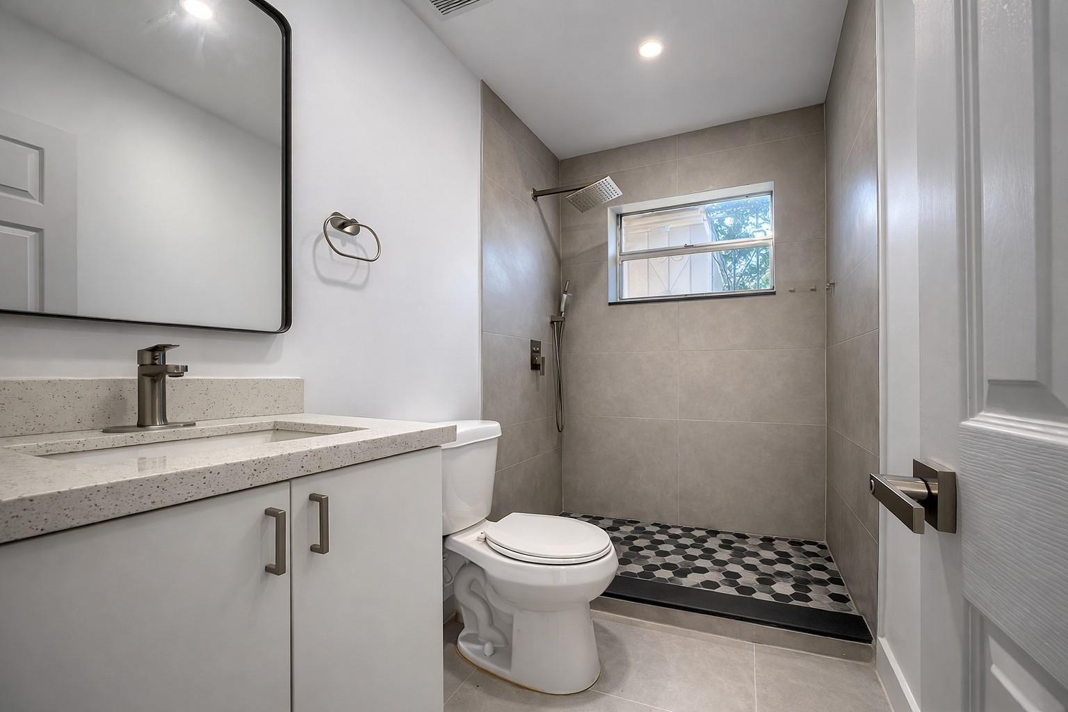 CORAL TERR SEC NO 2 - Residential Lease