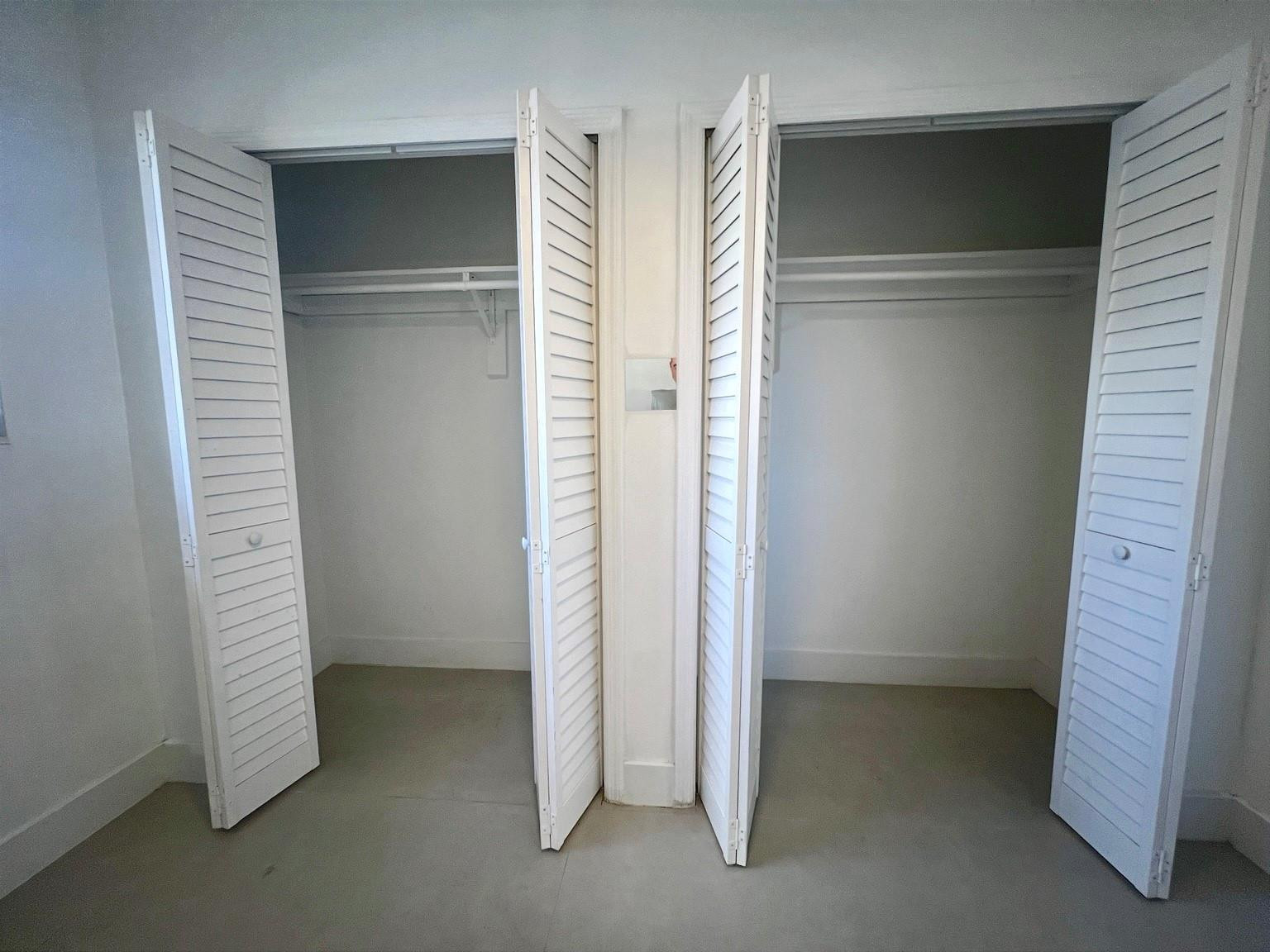 CORAL TERR SEC NO 2 - Residential Lease