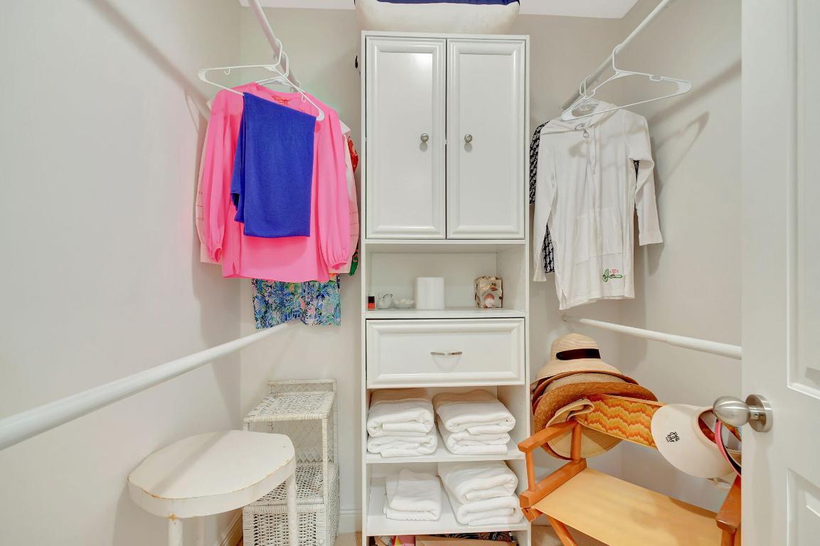 EASTPOINTE CONDO - Residential