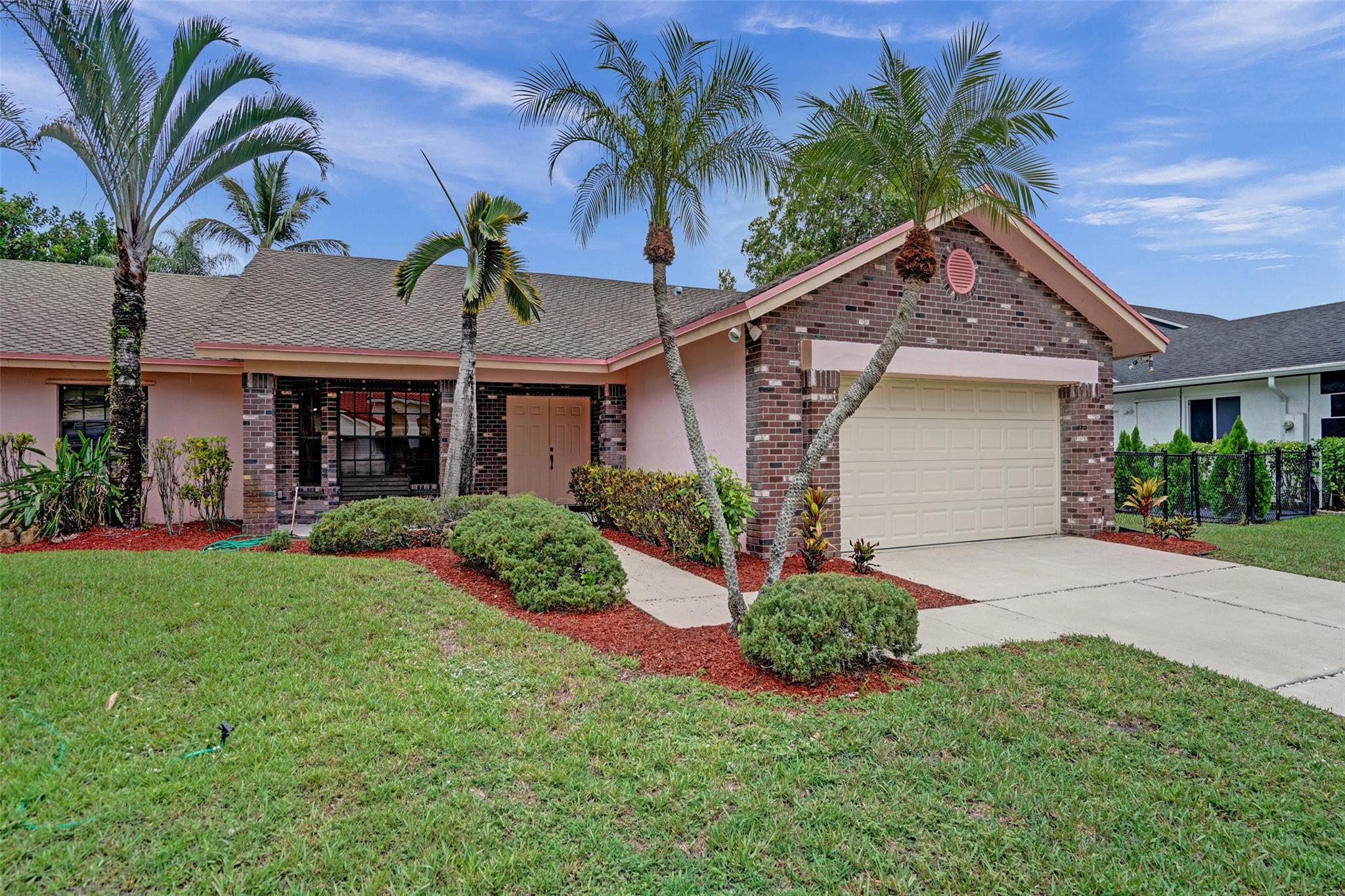 411 NW 197th Ave