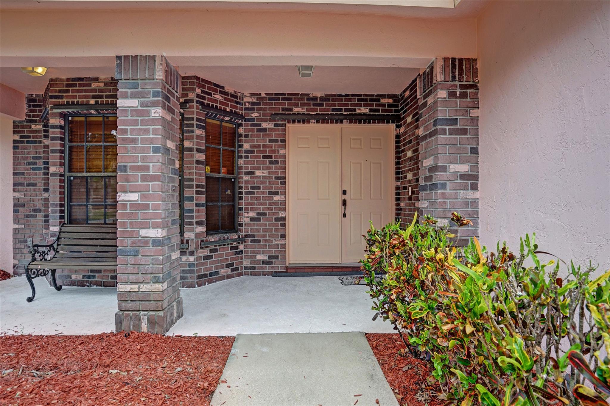 411 NW 197th Ave