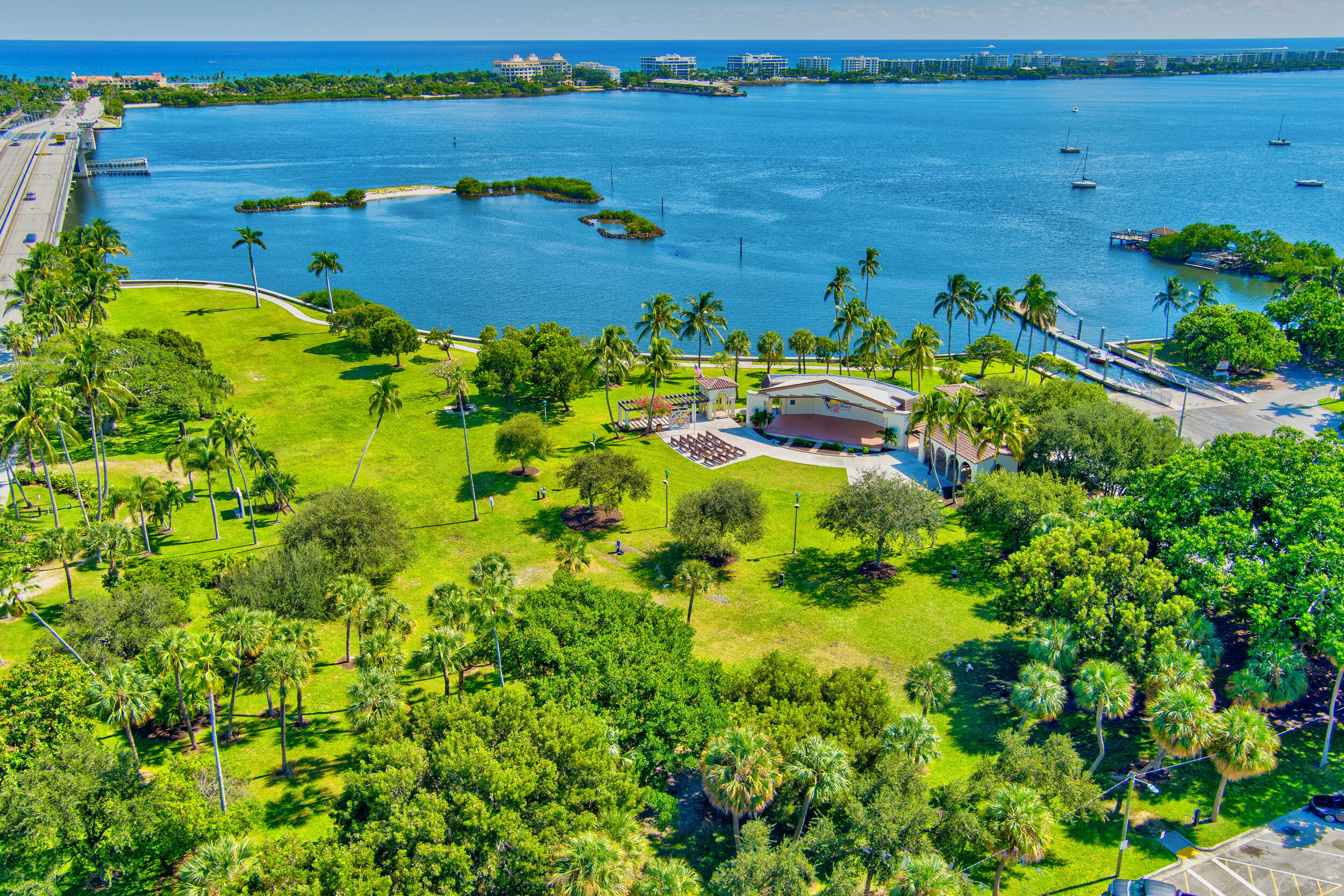 LAKE WORTH TOWN OF - Residential Lease