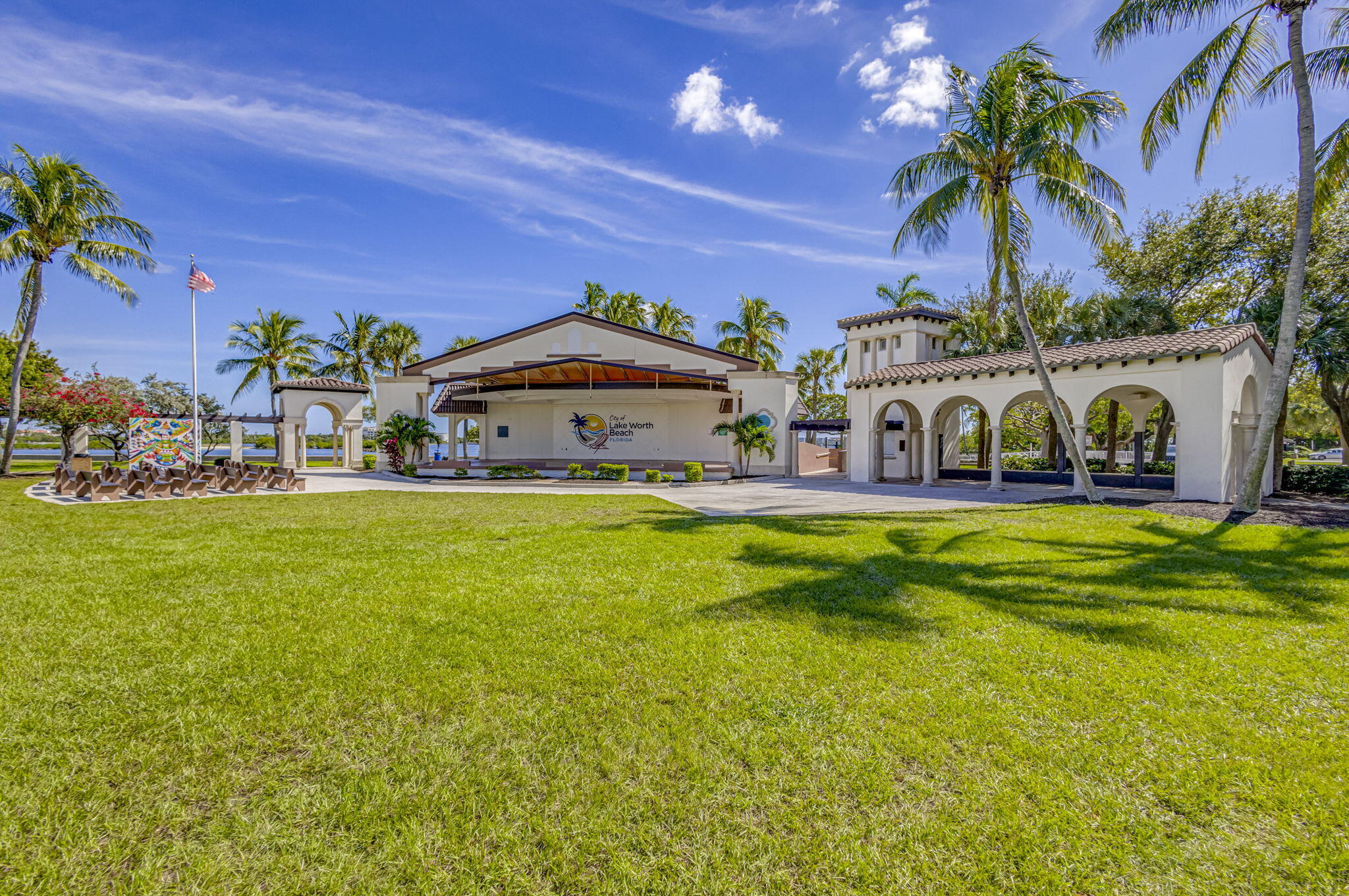 LAKE WORTH TOWN OF - Residential Lease