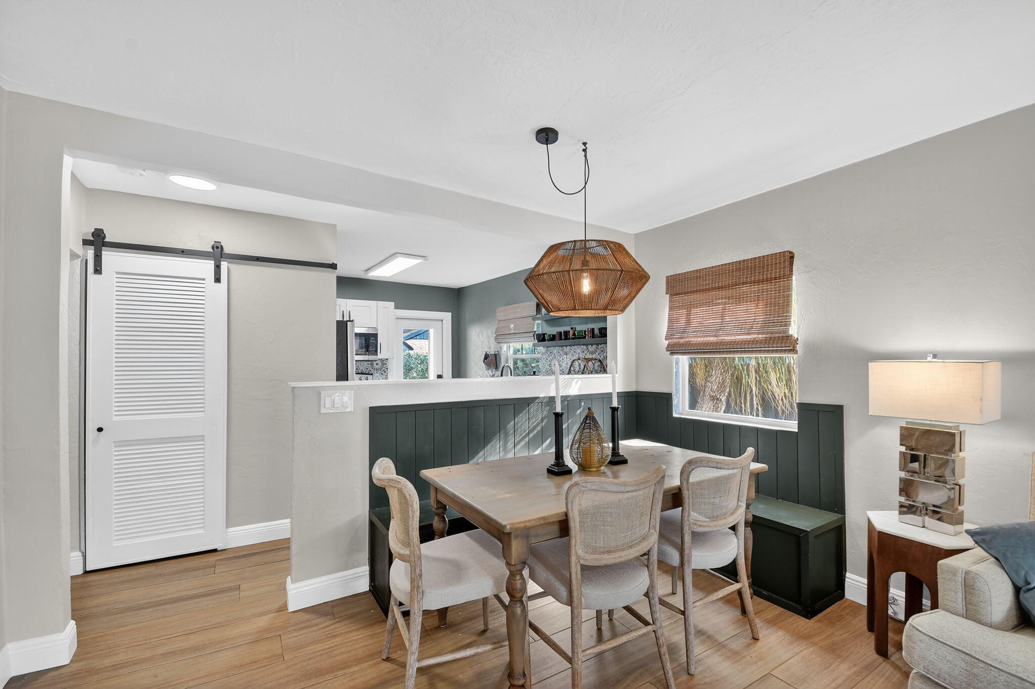 LAKE WORTH TOWN OF - Residential Lease