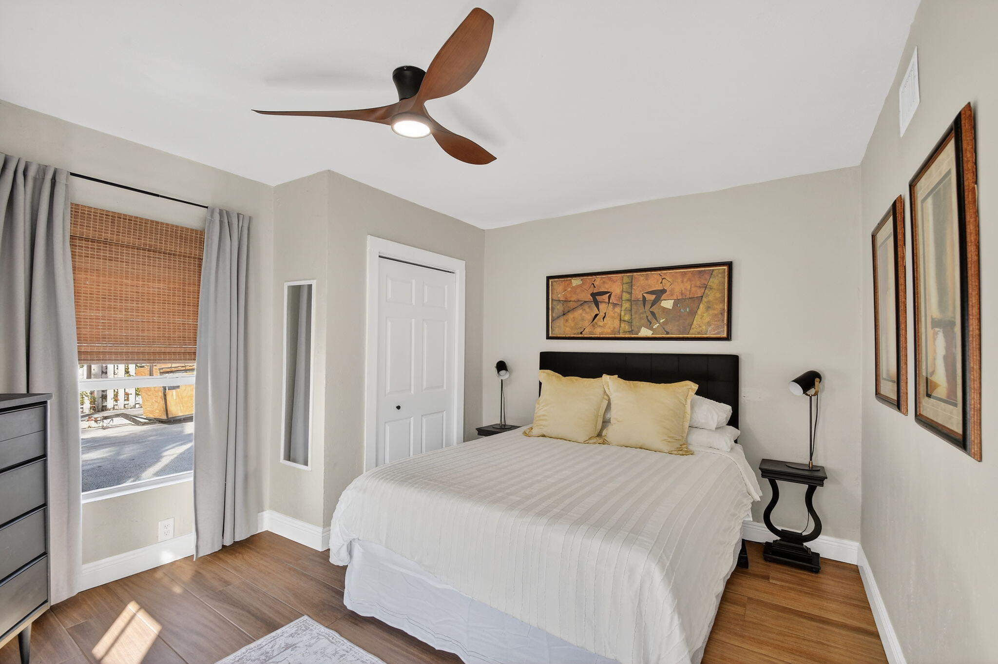 LAKE WORTH TOWN OF - Residential Lease