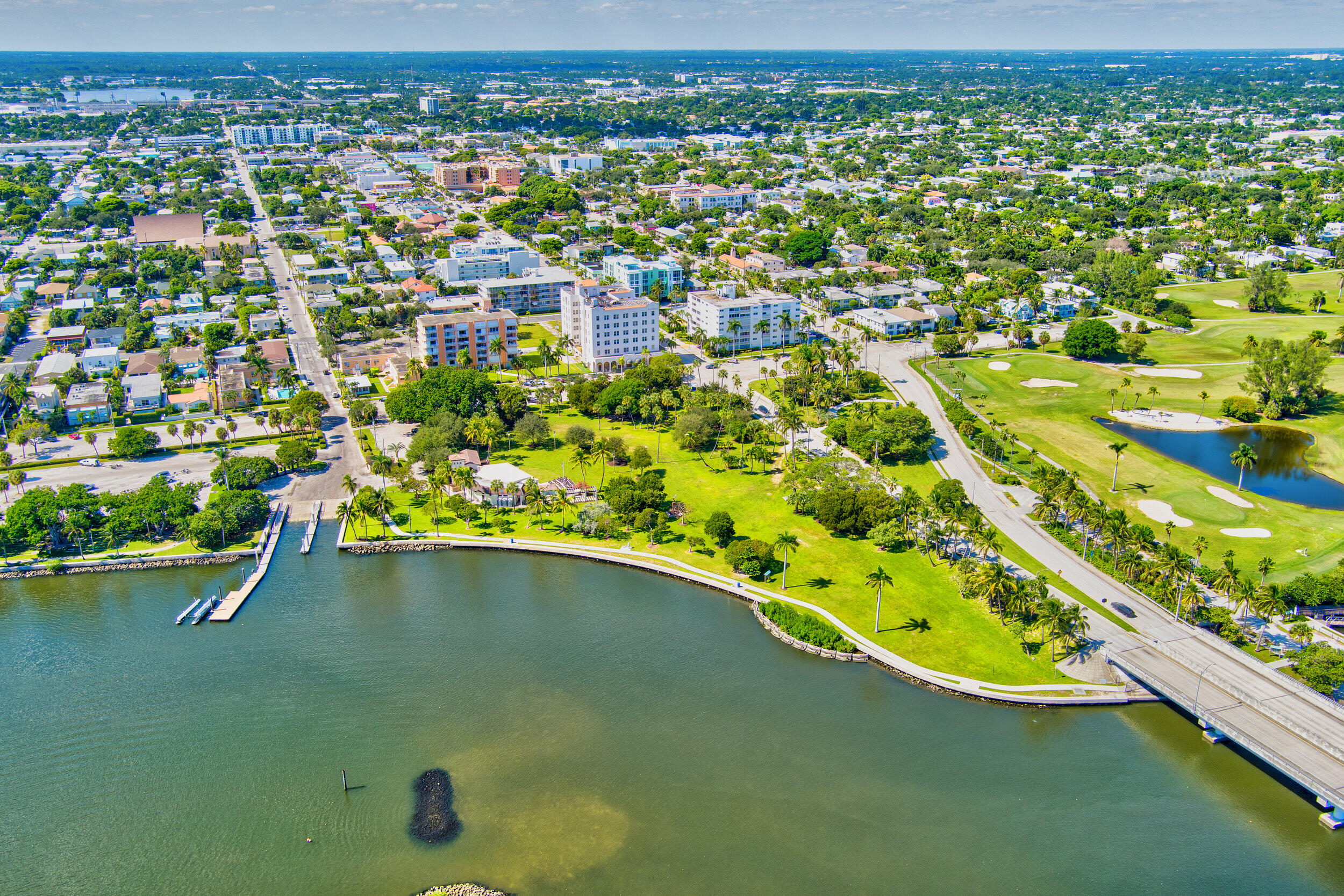 LAKE WORTH TOWN OF - Residential Lease