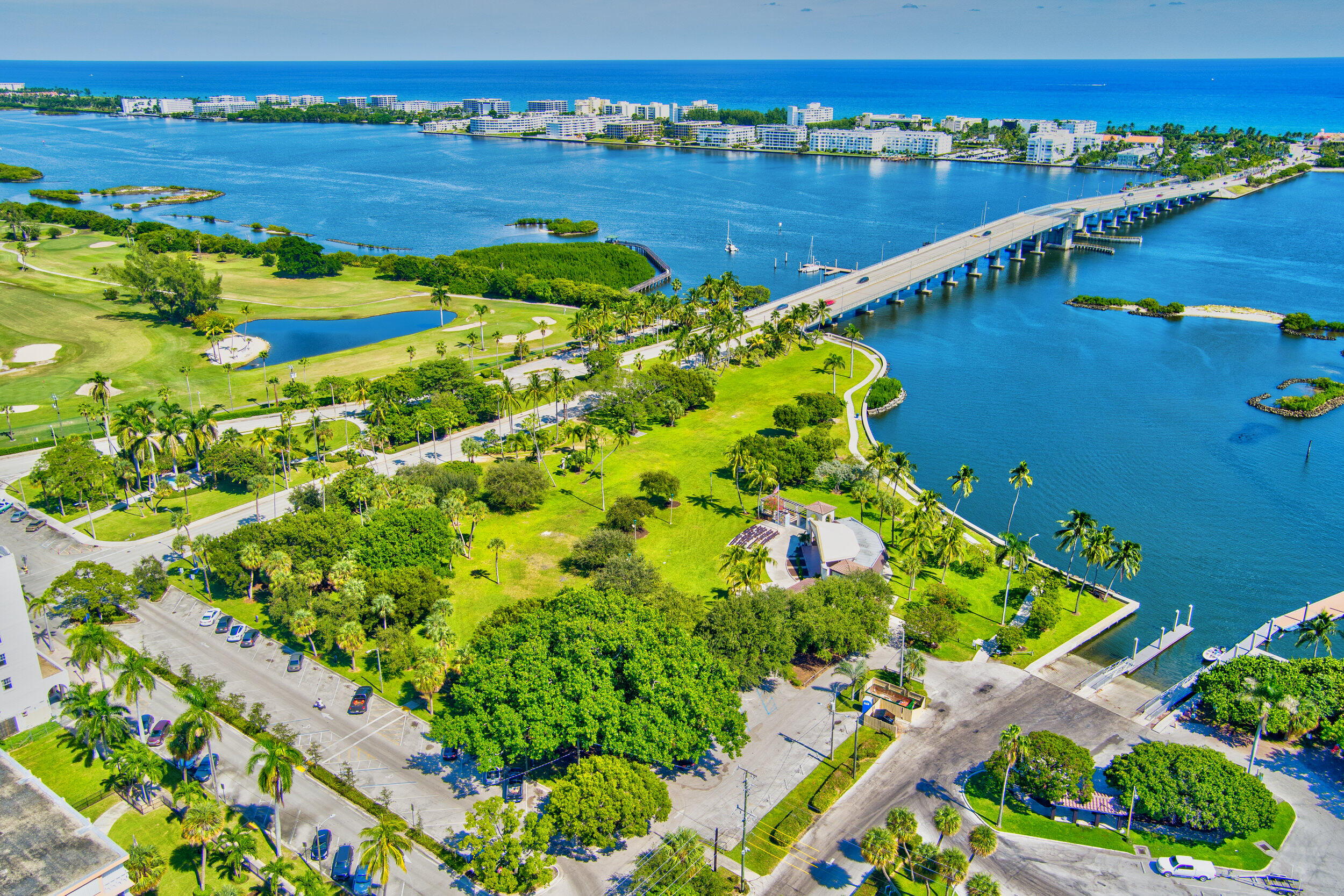 LAKE WORTH TOWN OF - Residential Lease