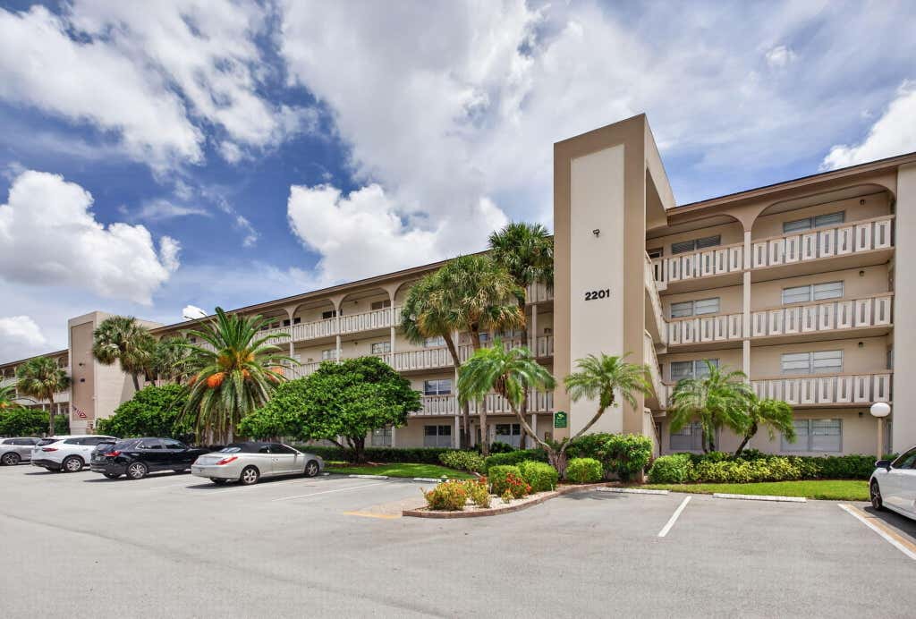 Photo of 2201 Lucaya Bend #M2, Coconut Creek, FL 33066 (MLS # B26062707)