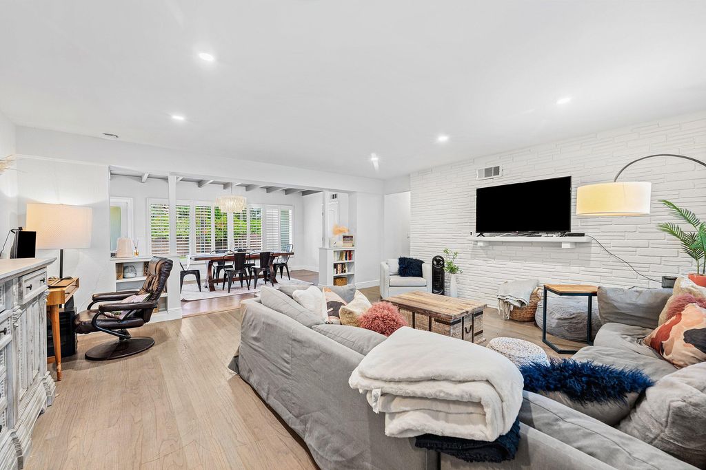 Photo of 162 Vassar Drive, Lake Worth Beach, FL 33460 (MLS # R11161351)