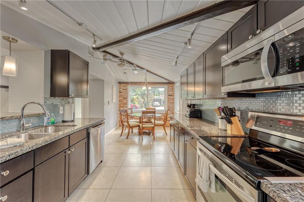 PROGRESSO - Residential Lease