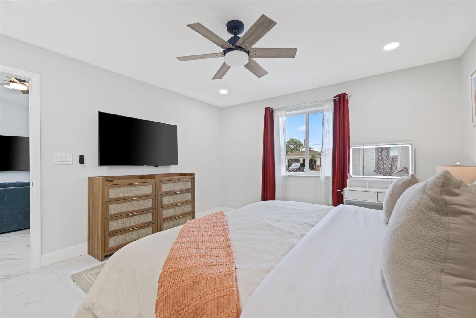 F R HUMPHRIES VILLA - Residential