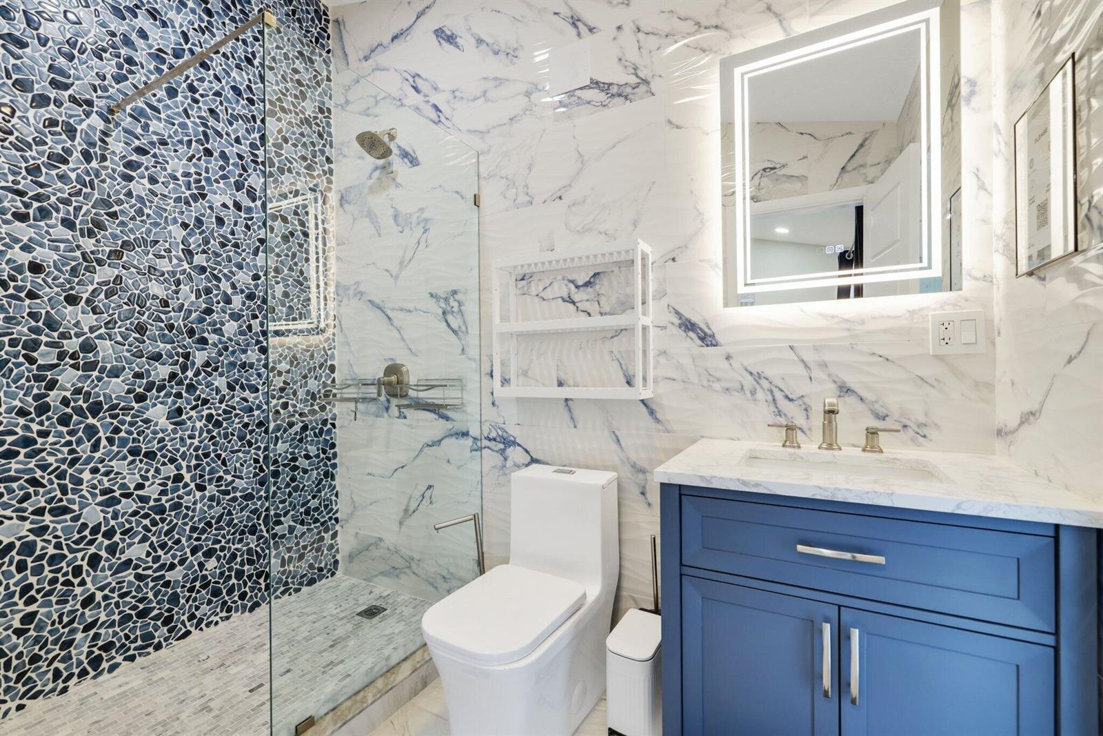 F R HUMPHRIES VILLA - Residential