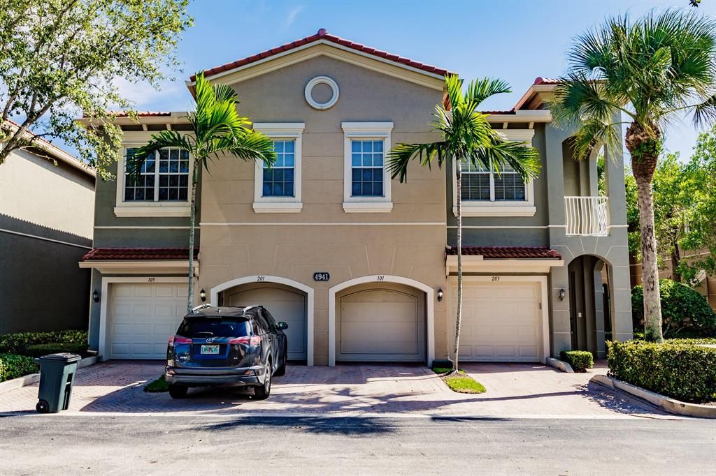 Photo of 4941 Bonsai Circle Cir #203, Palm Beach Gardens, FL 33418 (MLS # R10829095)