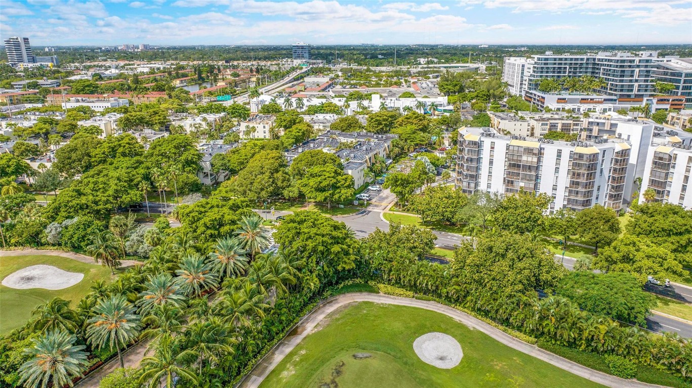 Villa Dorada - Residential