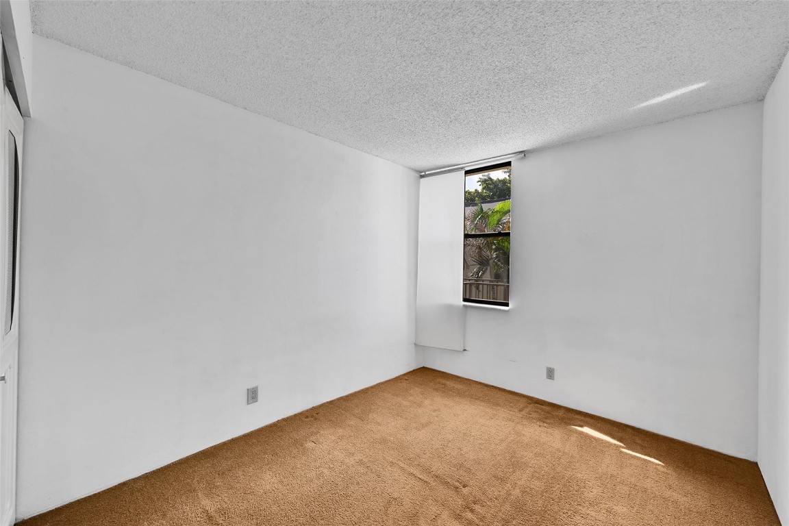 Villa Dorada - Residential