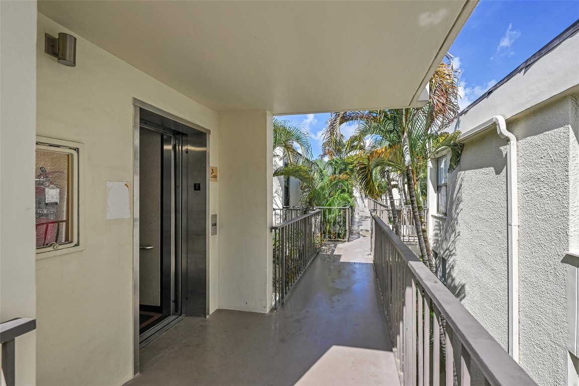 Villa Dorada - Residential