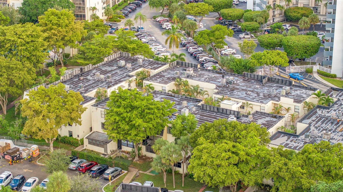 Villa Dorada - Residential