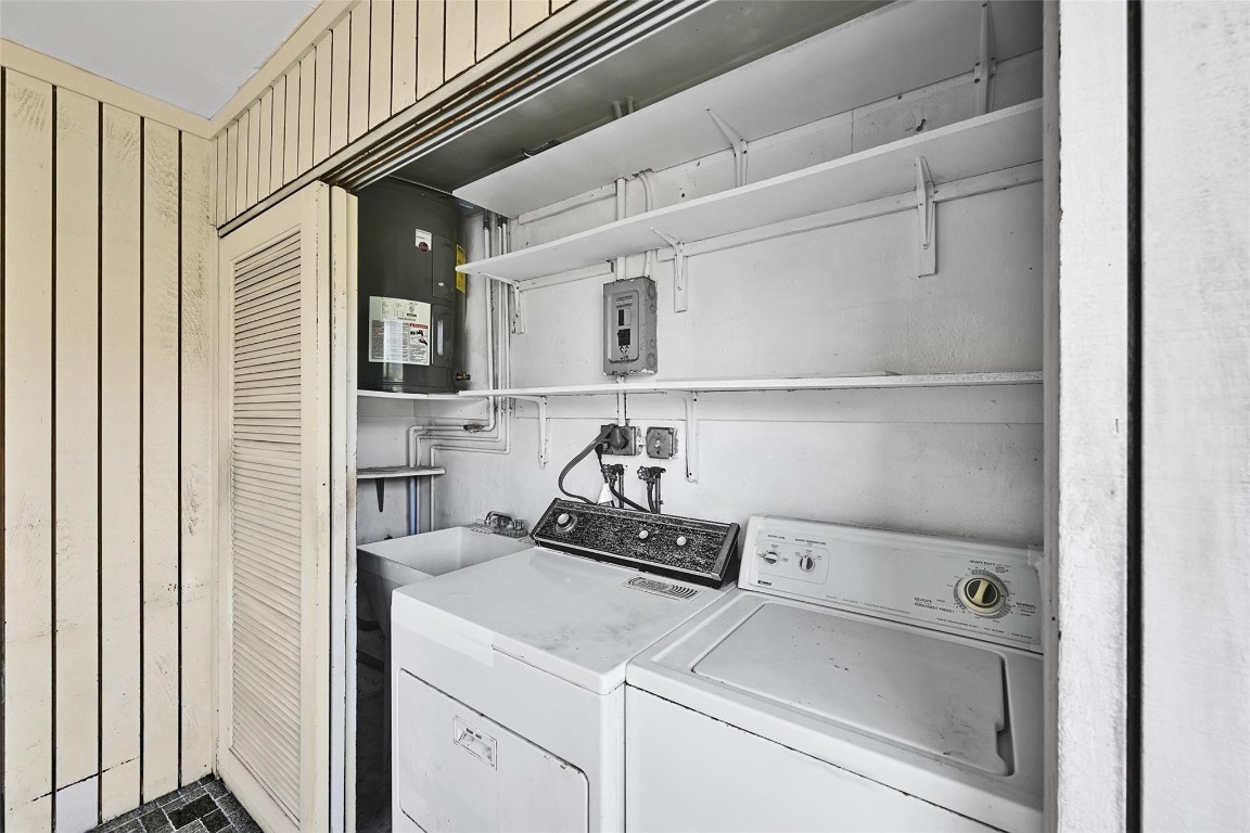 Villa Dorada - Residential