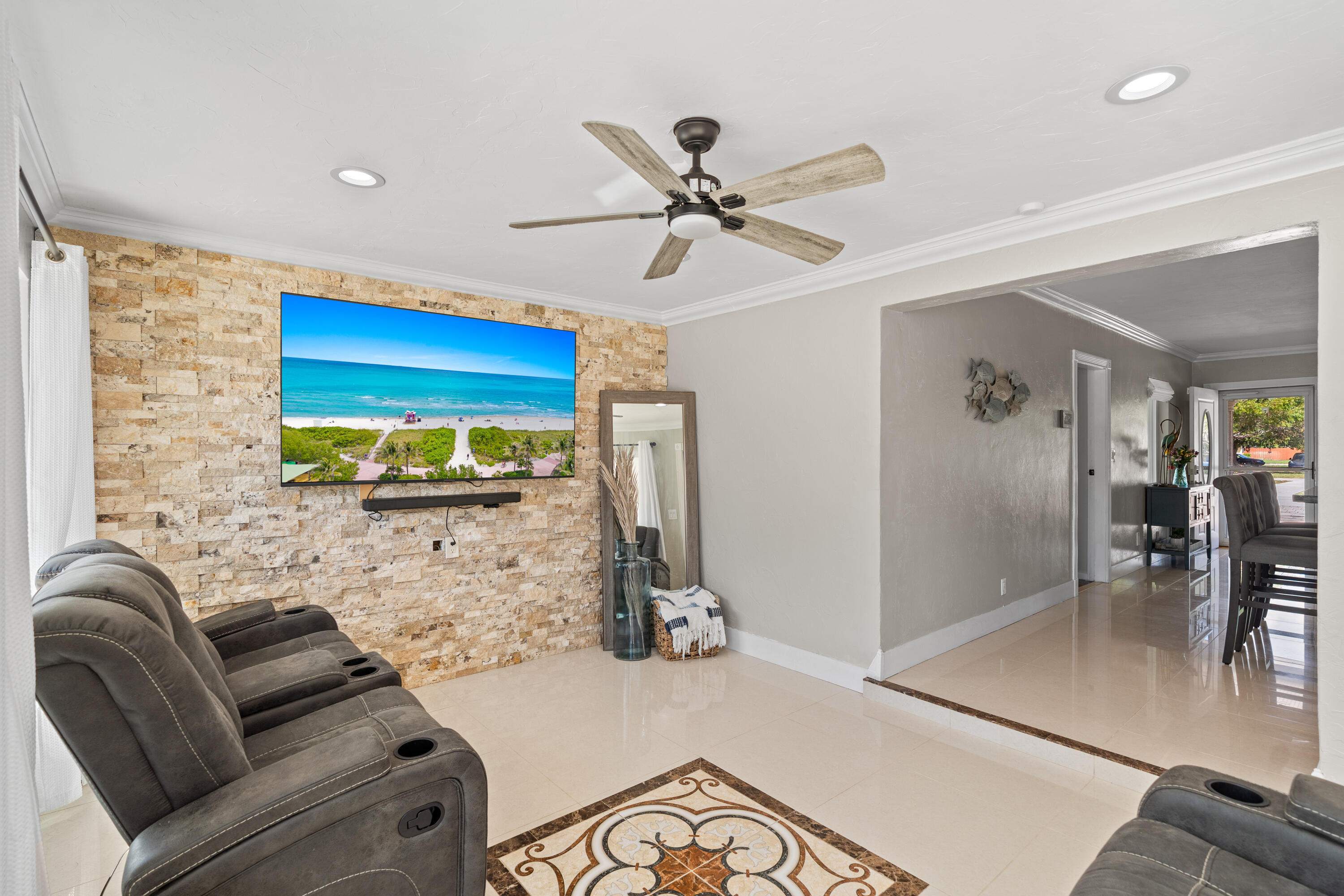 TOD ACRES COUNTRY CLUB SEC - Residential