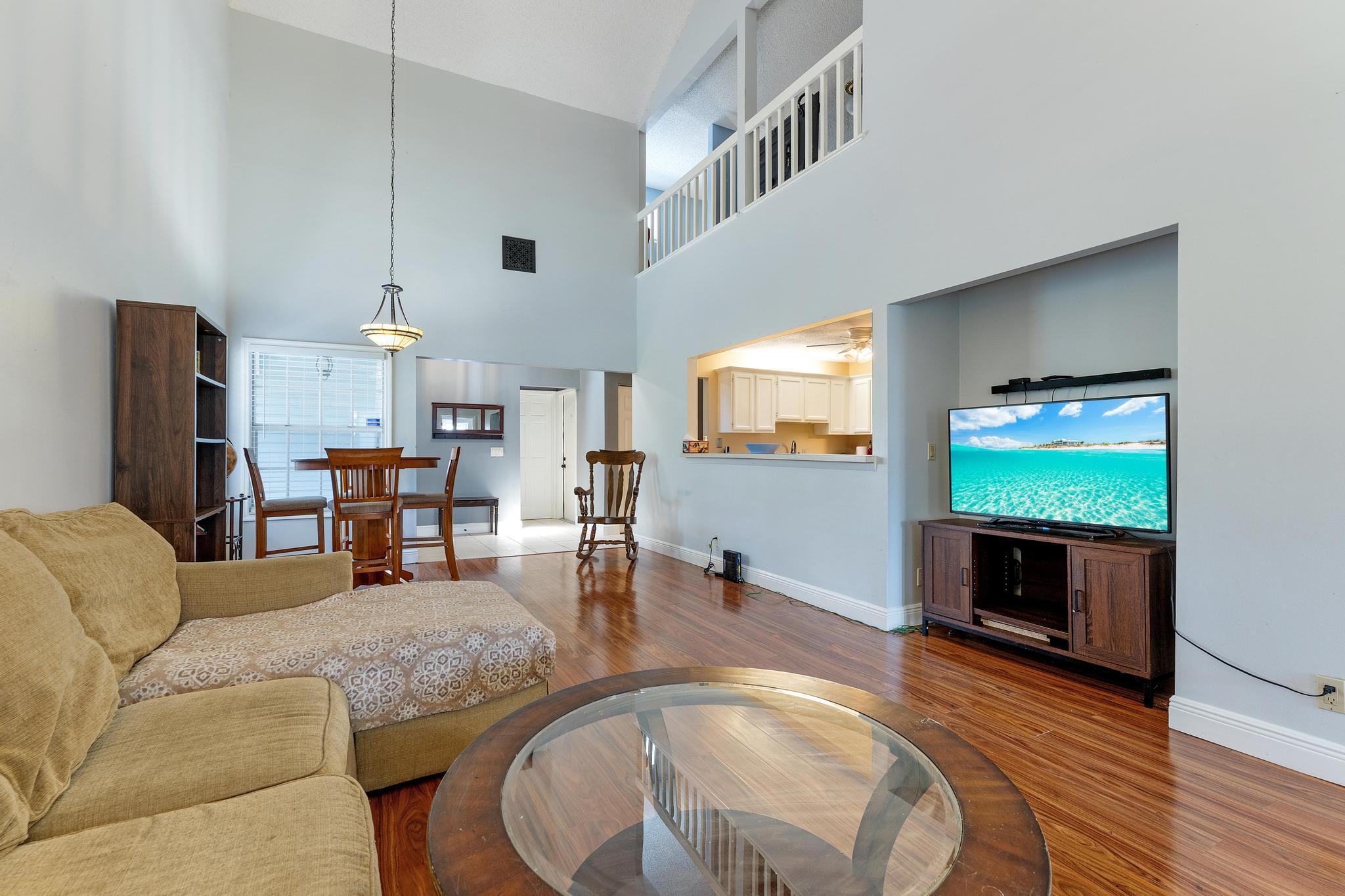 3799 Island Club Circle E
